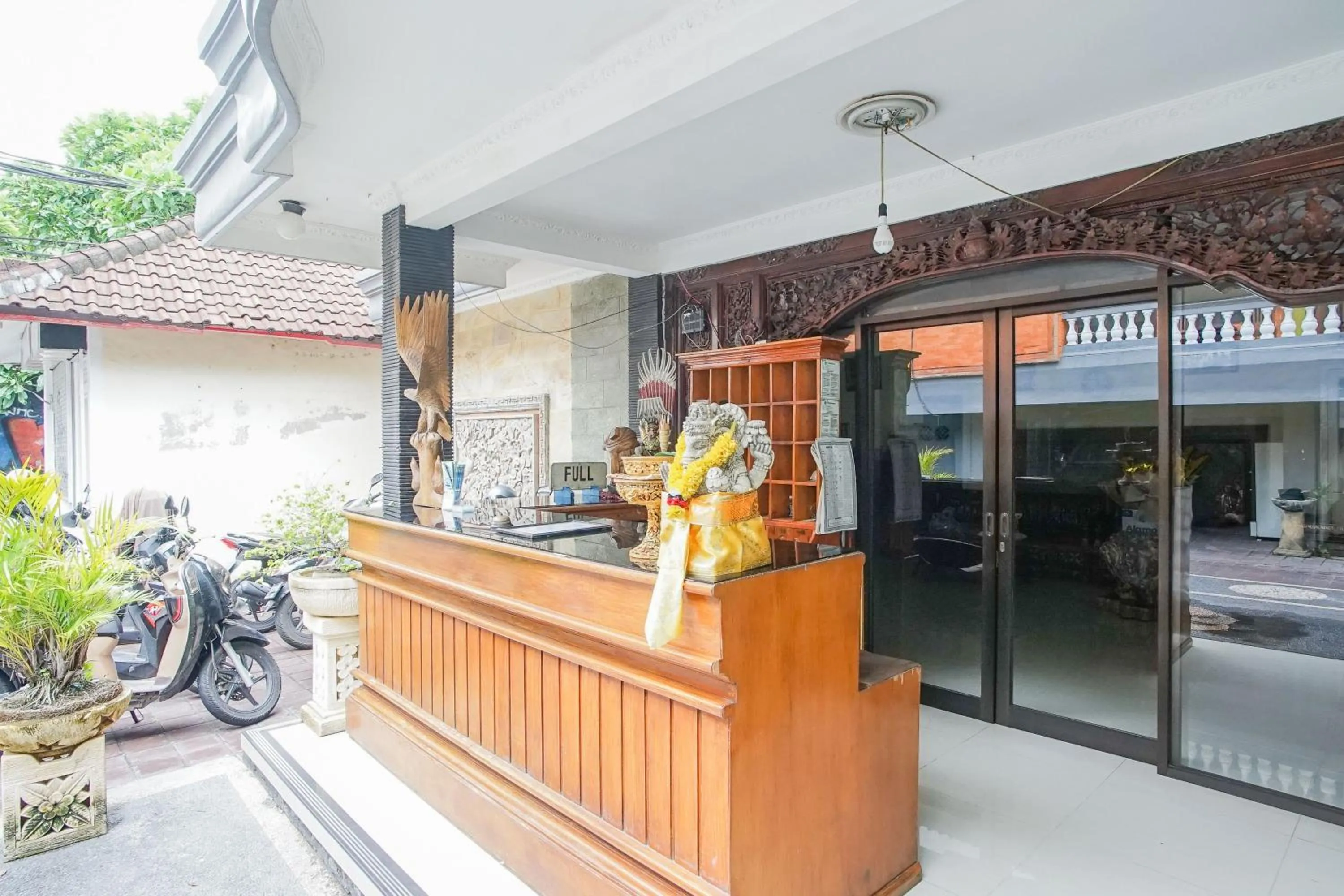 Lobby or reception in Mahendra Beach Inn