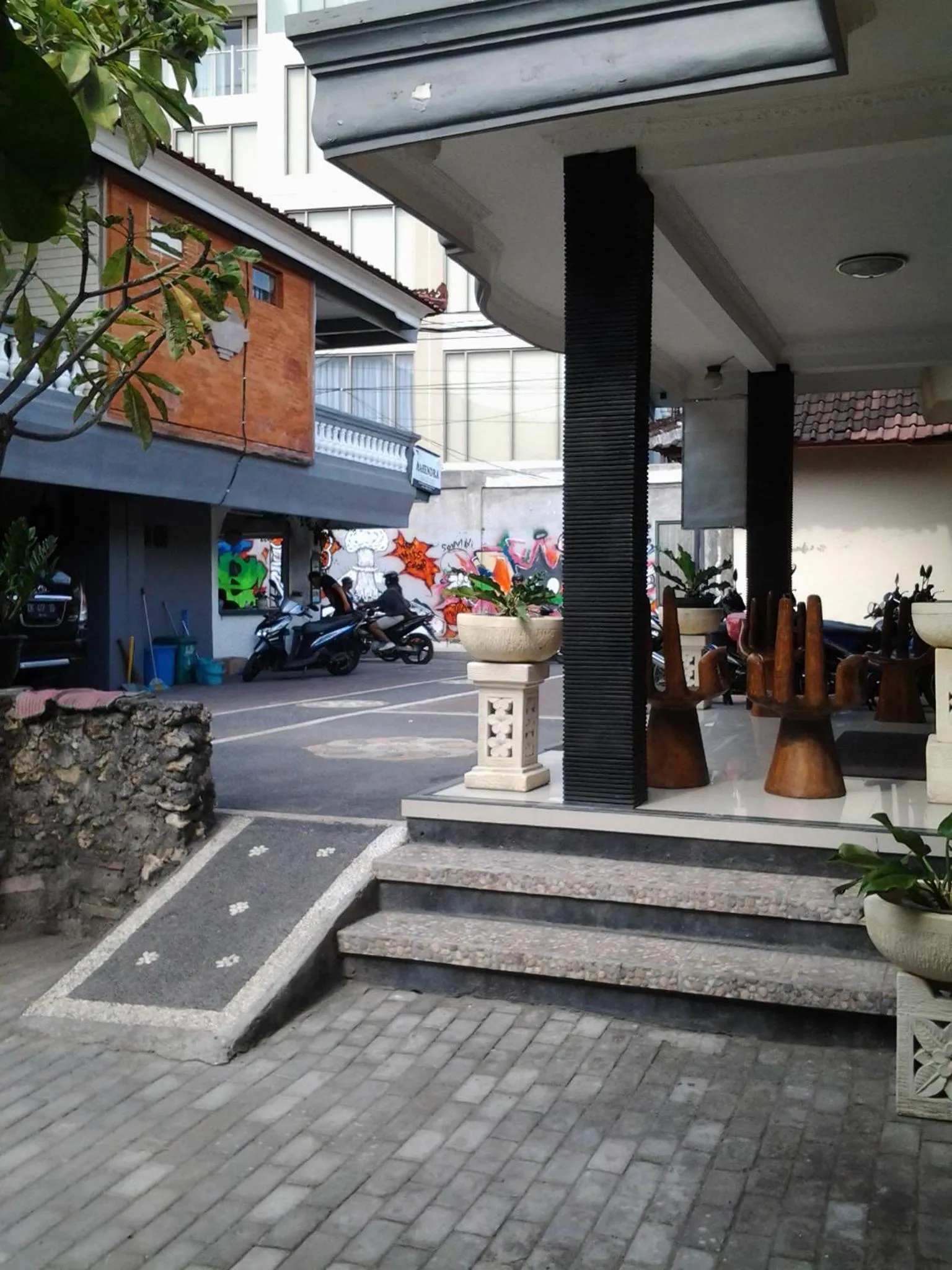 Facade/entrance in Mahendra Beach Inn