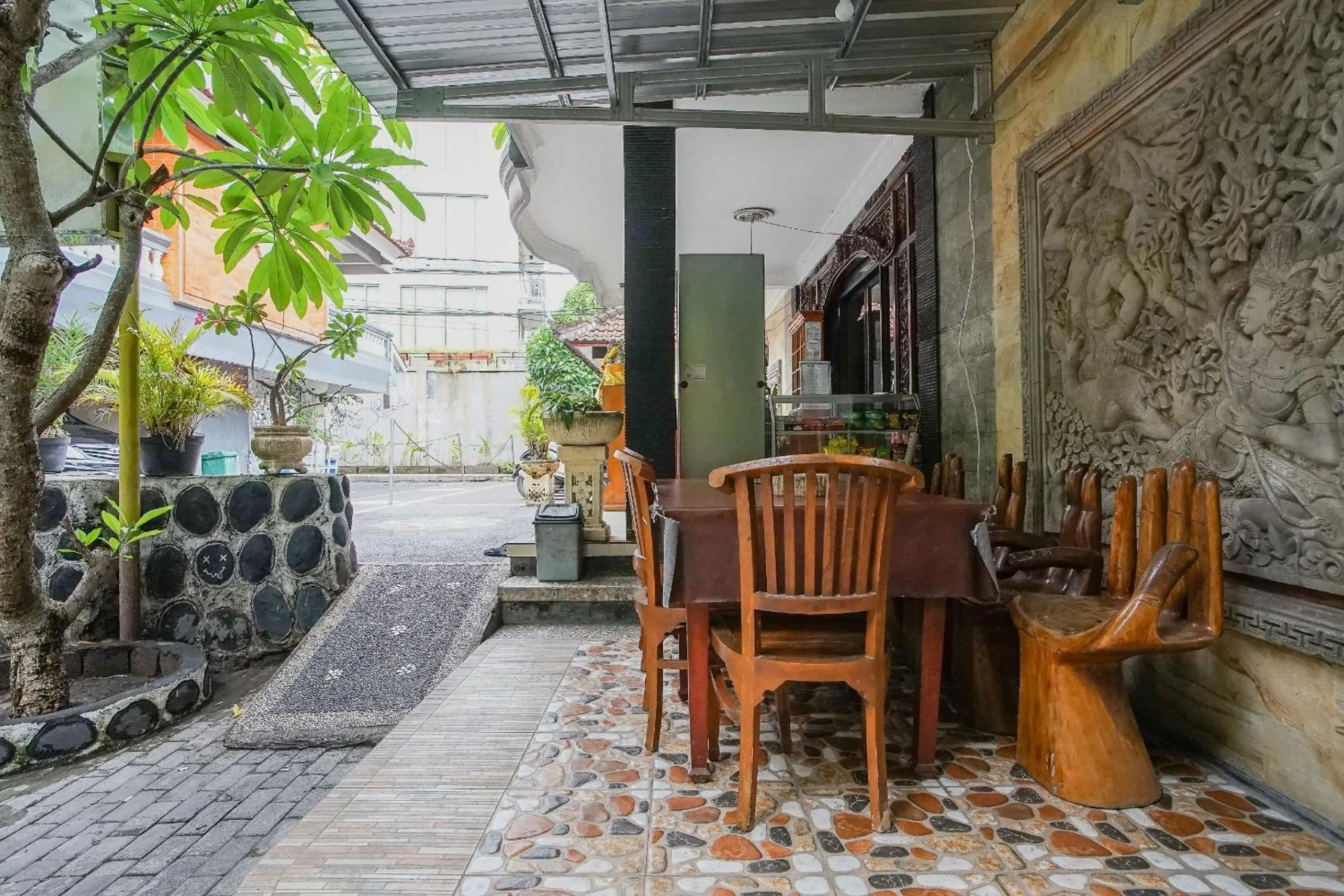 Facade/entrance in Mahendra Beach Inn