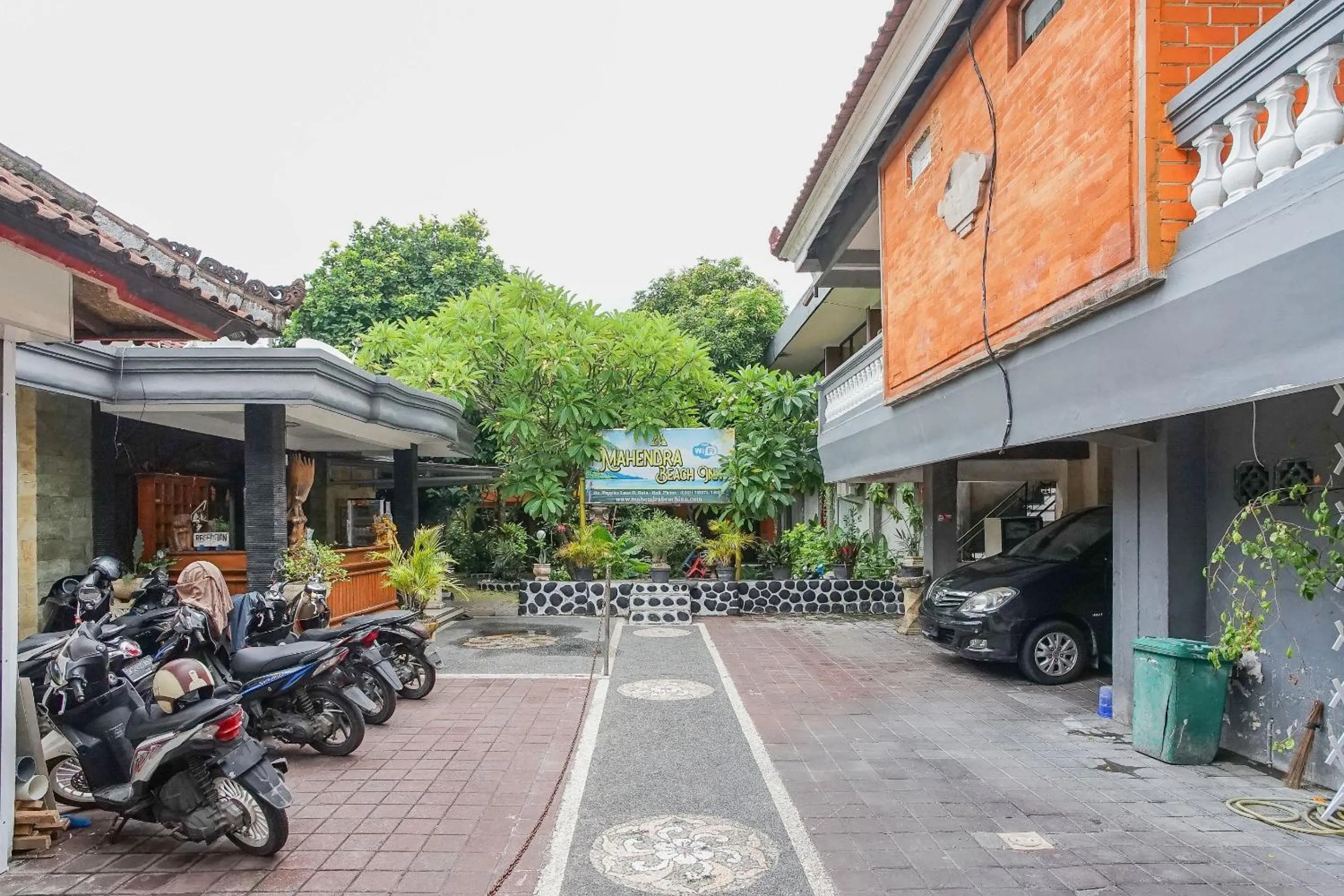Patio in Mahendra Beach Inn