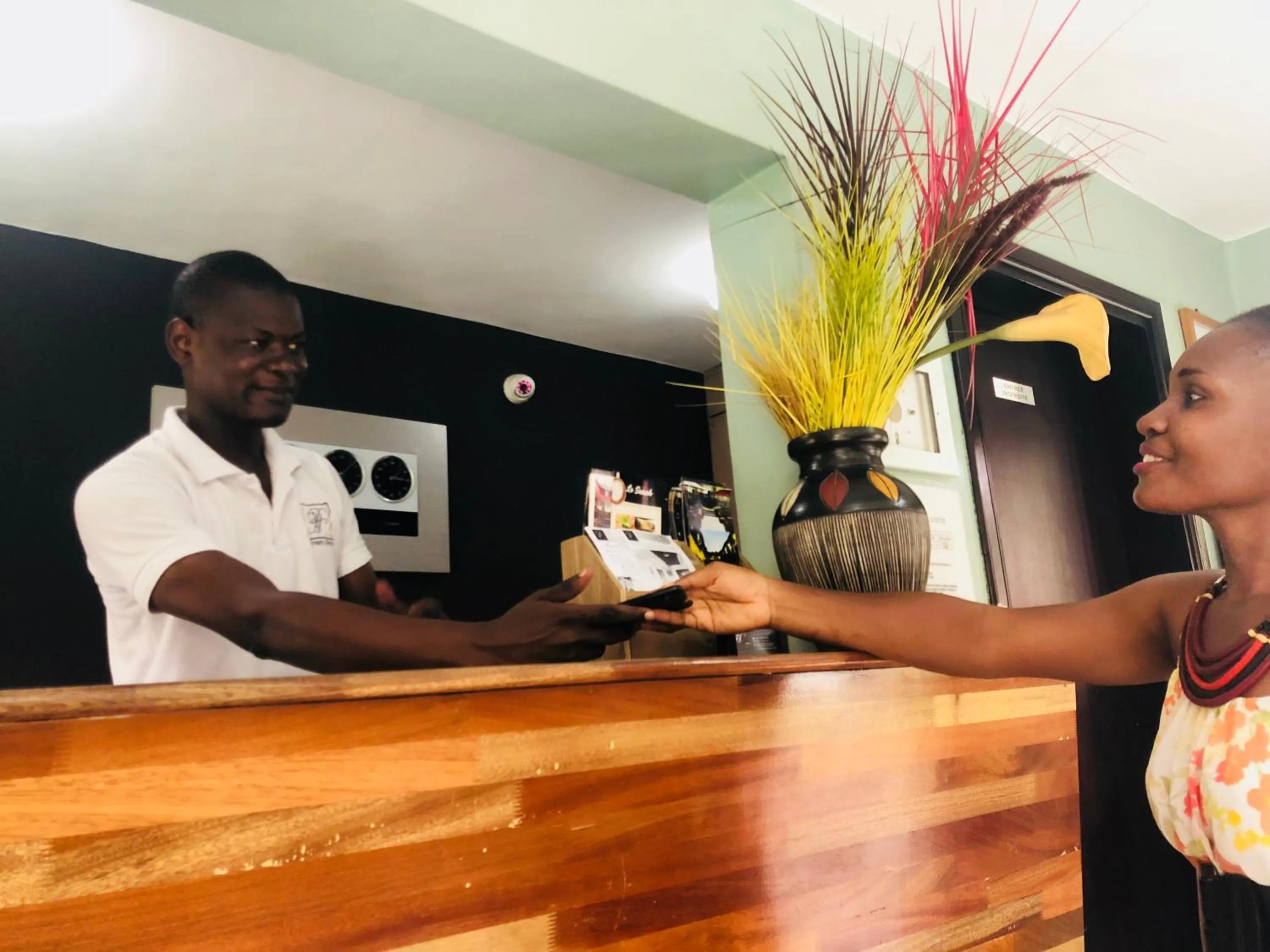 Staff in Détente Hôtel