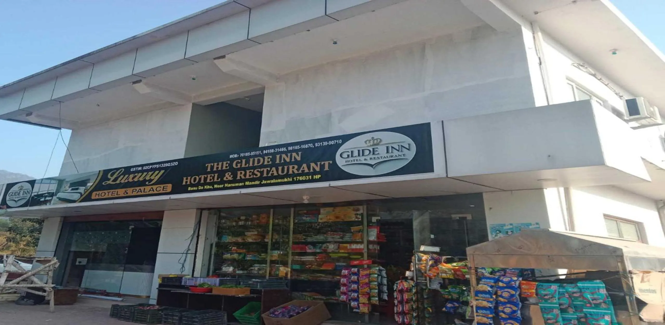 Facade/entrance in Hotel O The Glide Inn Hotel & Restaurant