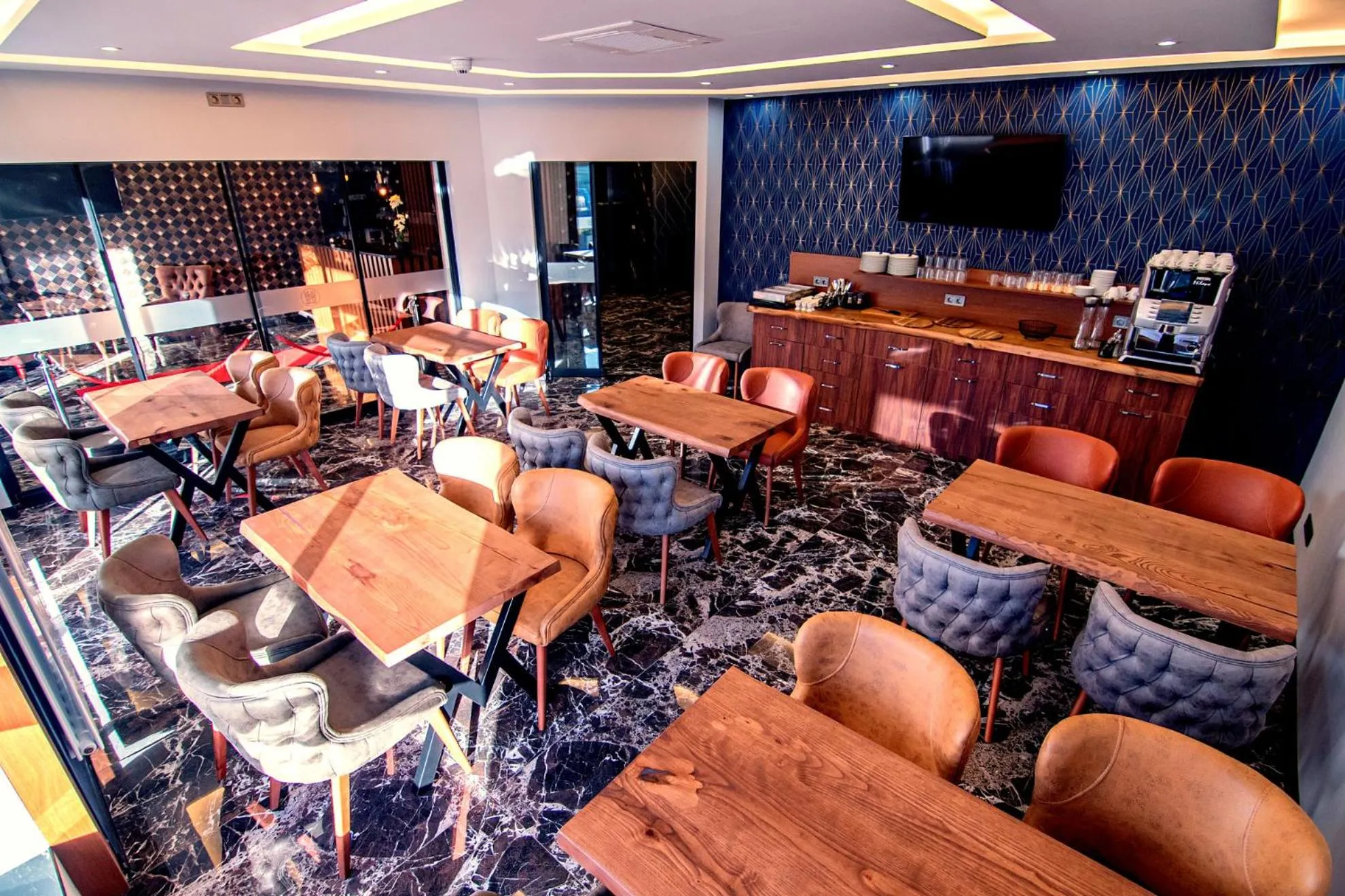 Seating area in Hotel Yaman