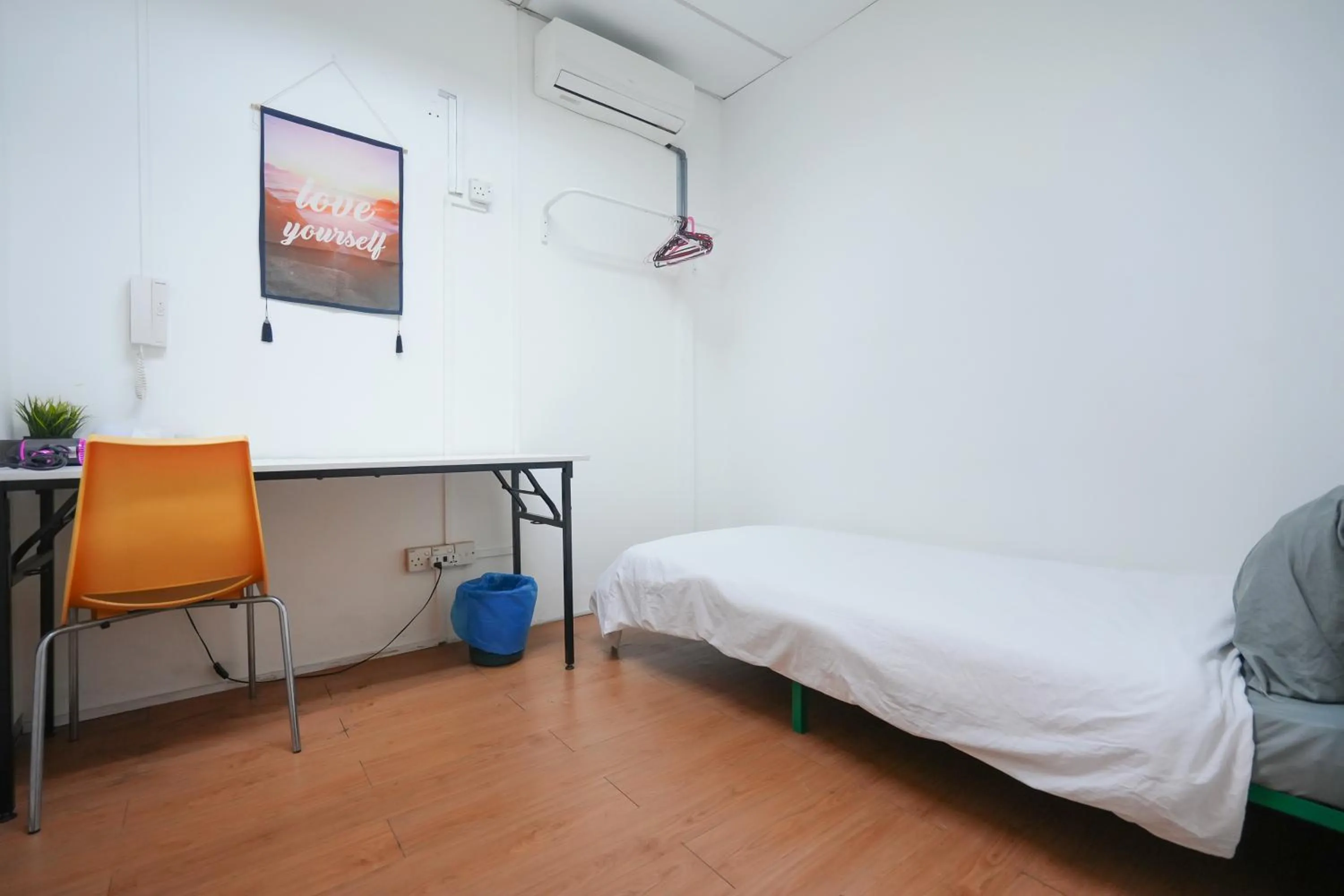 Bed in Aimelia guest house