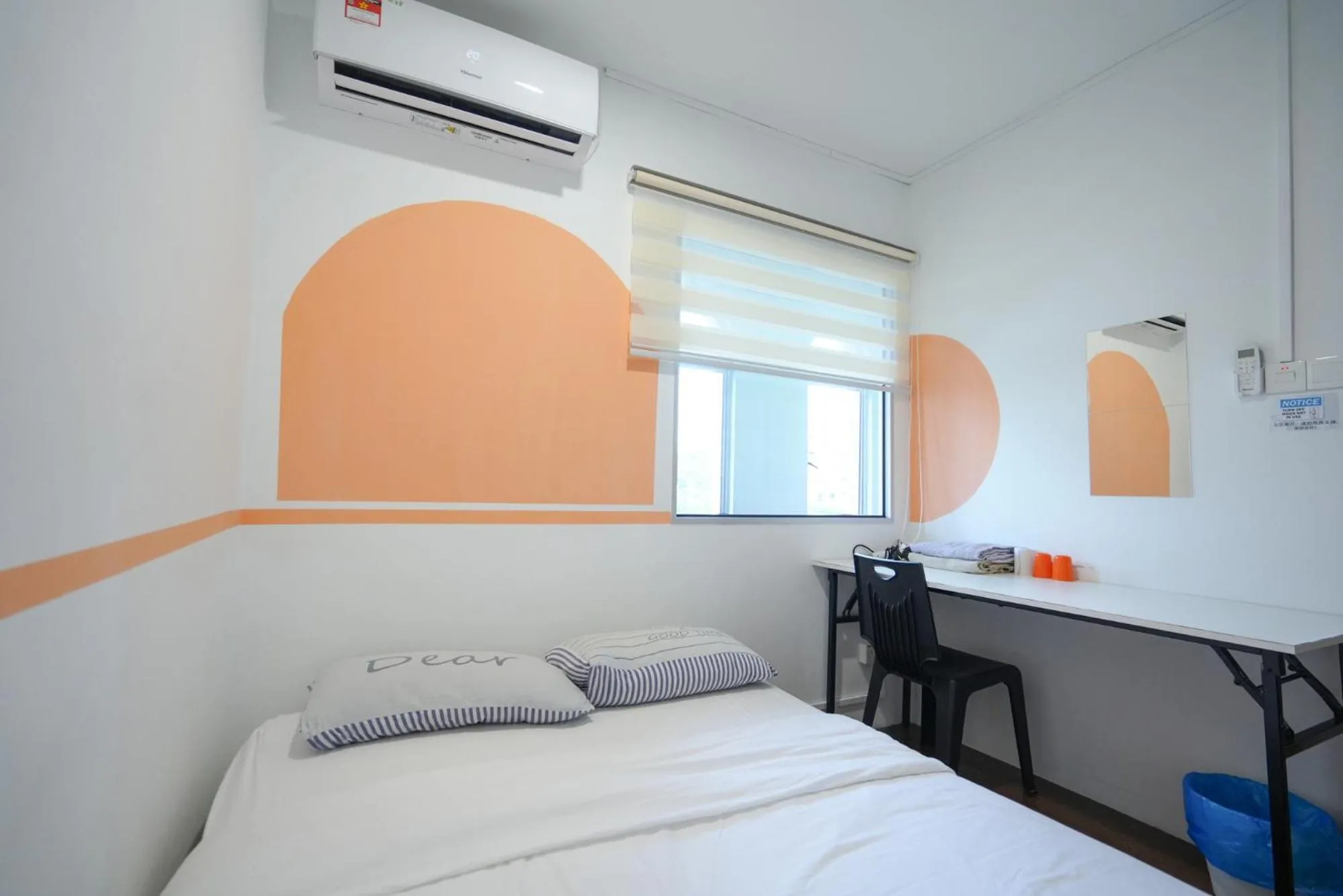 Bed in Aimelia guest house