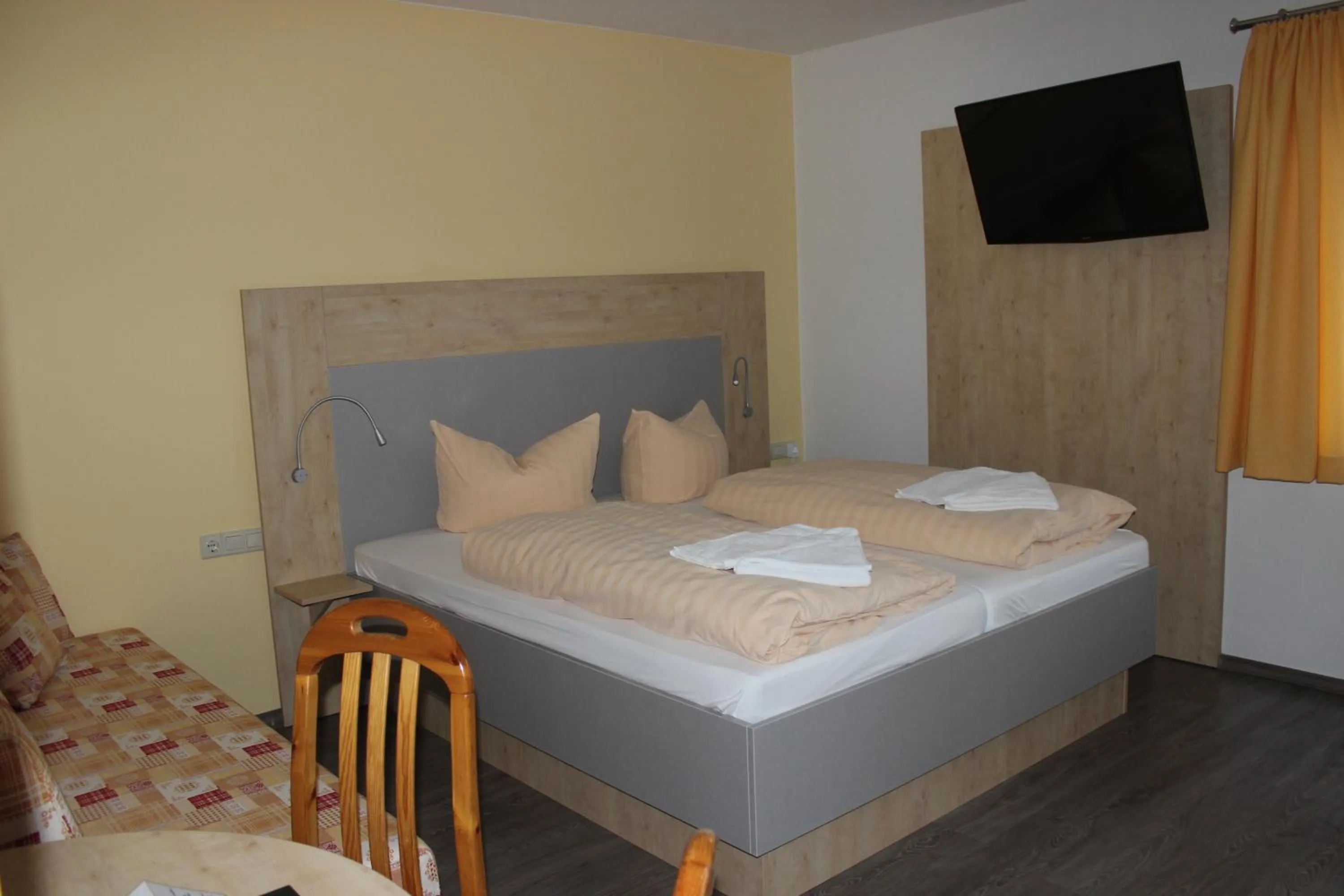 Bed in Landhotel Gasthof Zwota