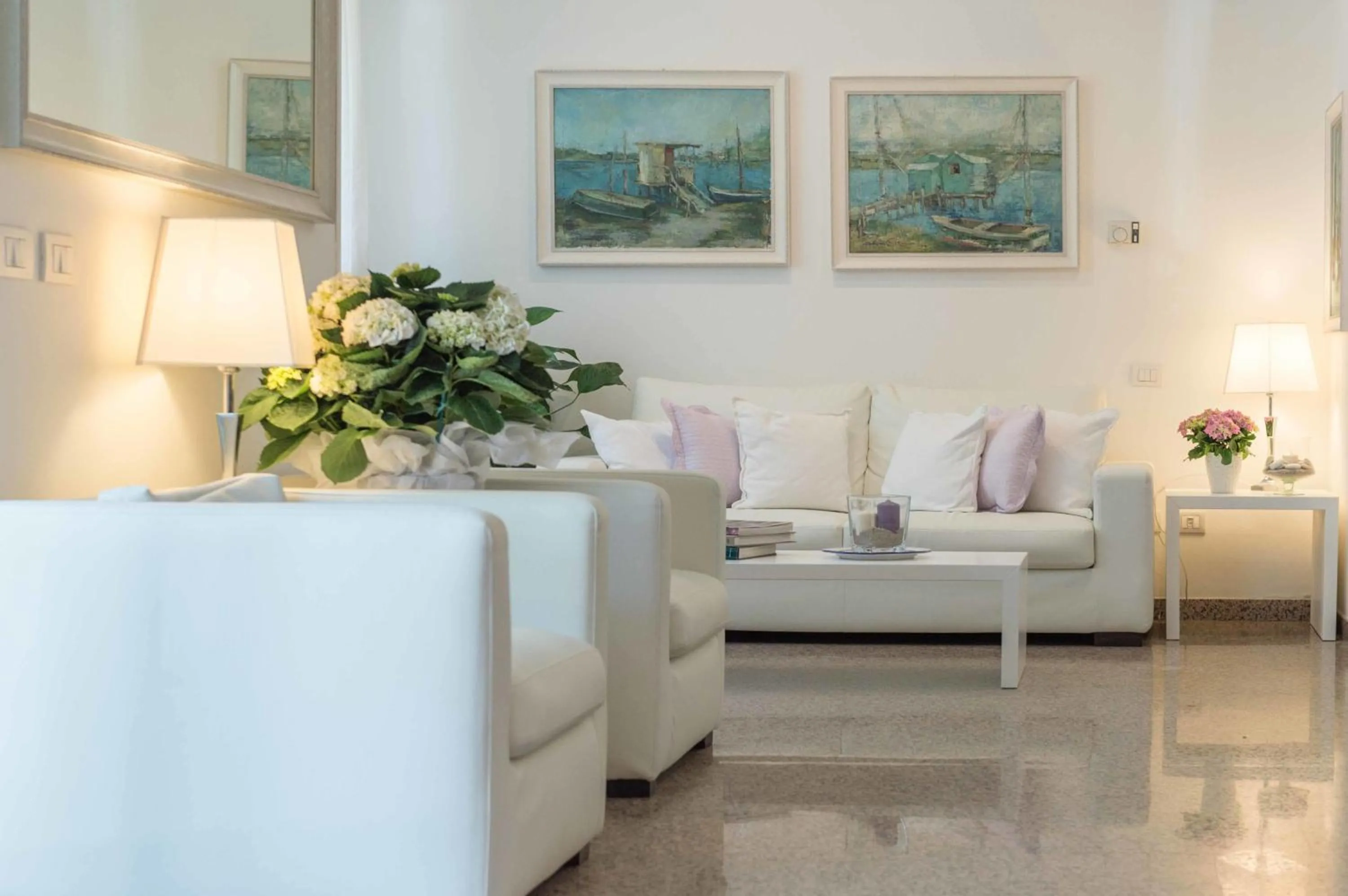 Lobby or reception in Residence Ola