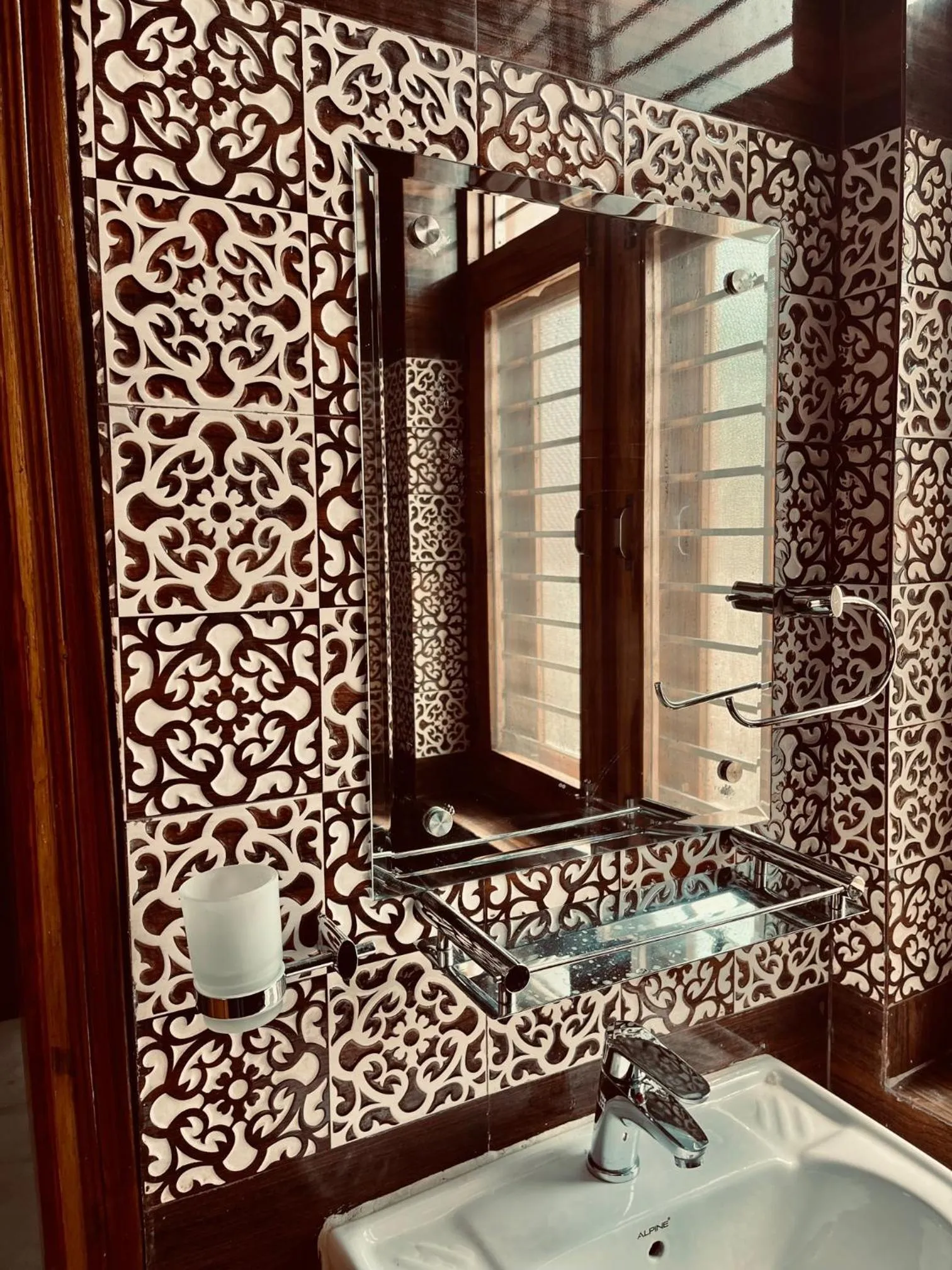 Bathroom in SRH HOTEL