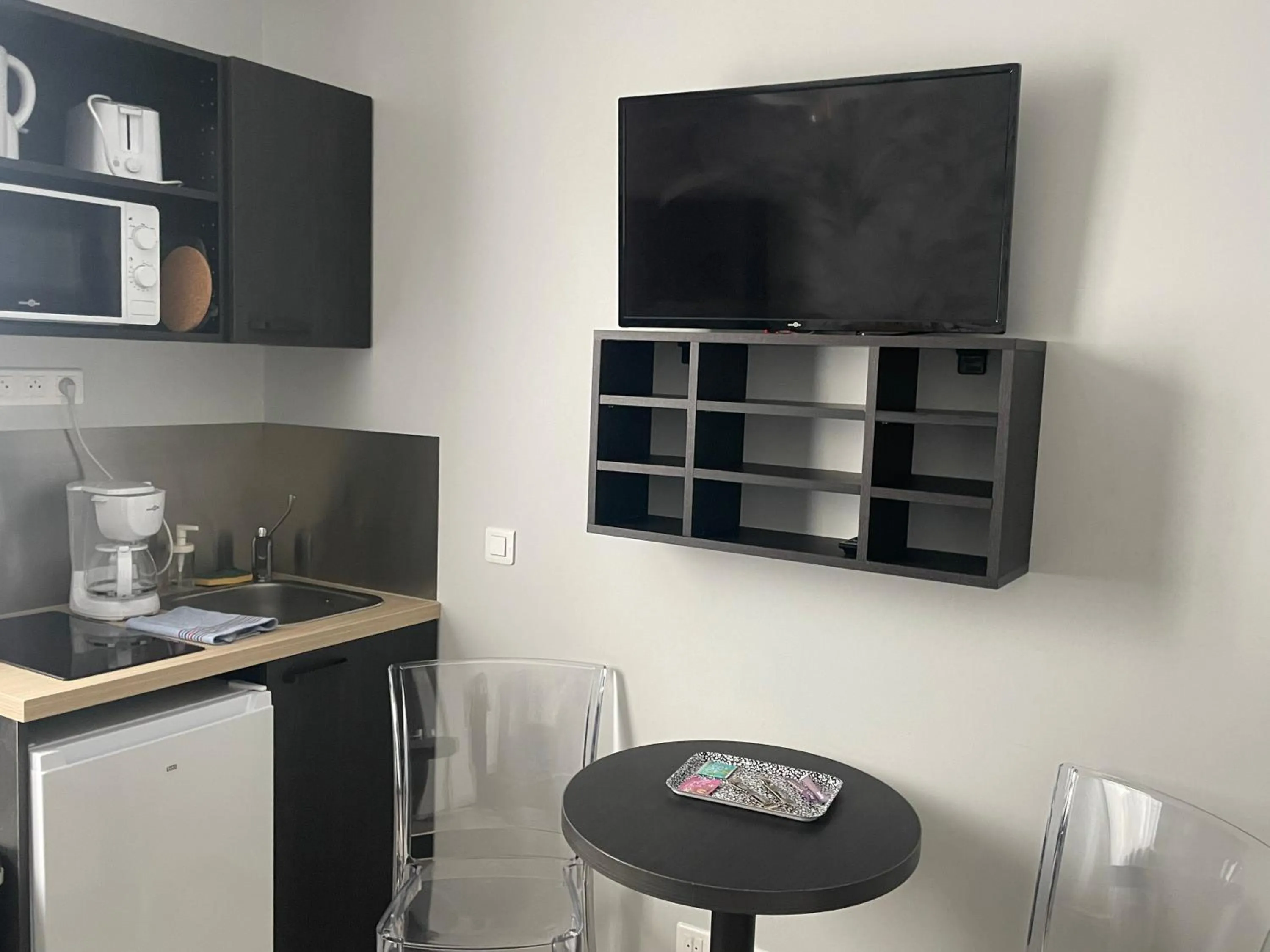 Seating area in Smart Appart Le Havre 97