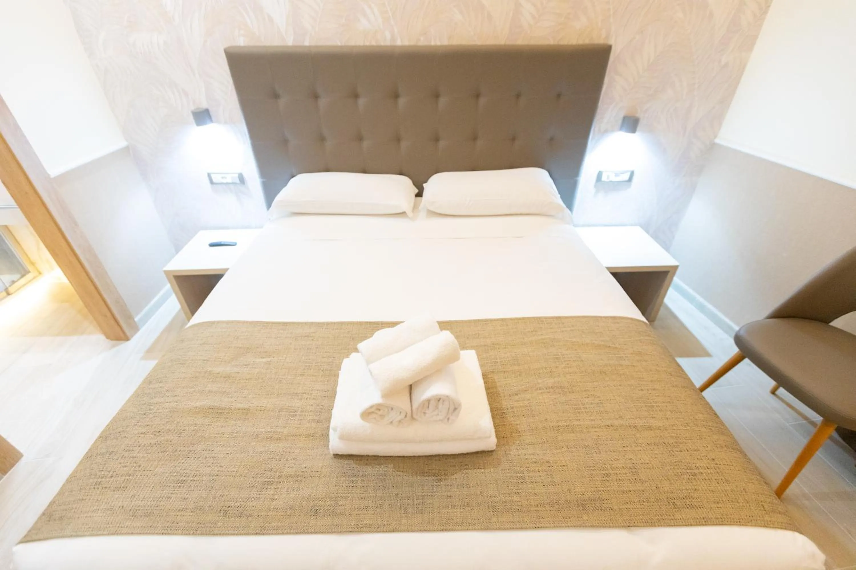 Bed in Hotel Maximus