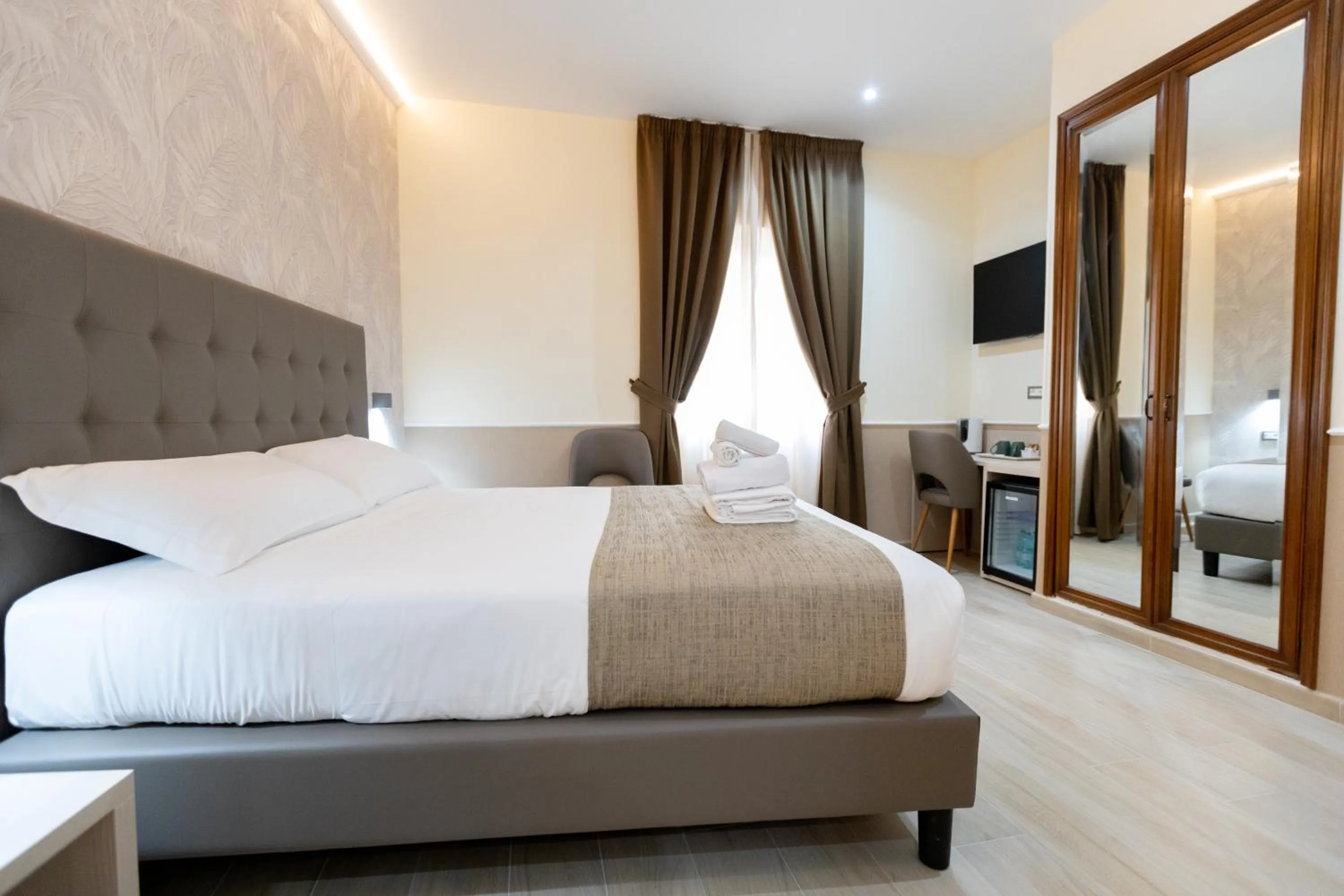 Bed in Hotel Maximus