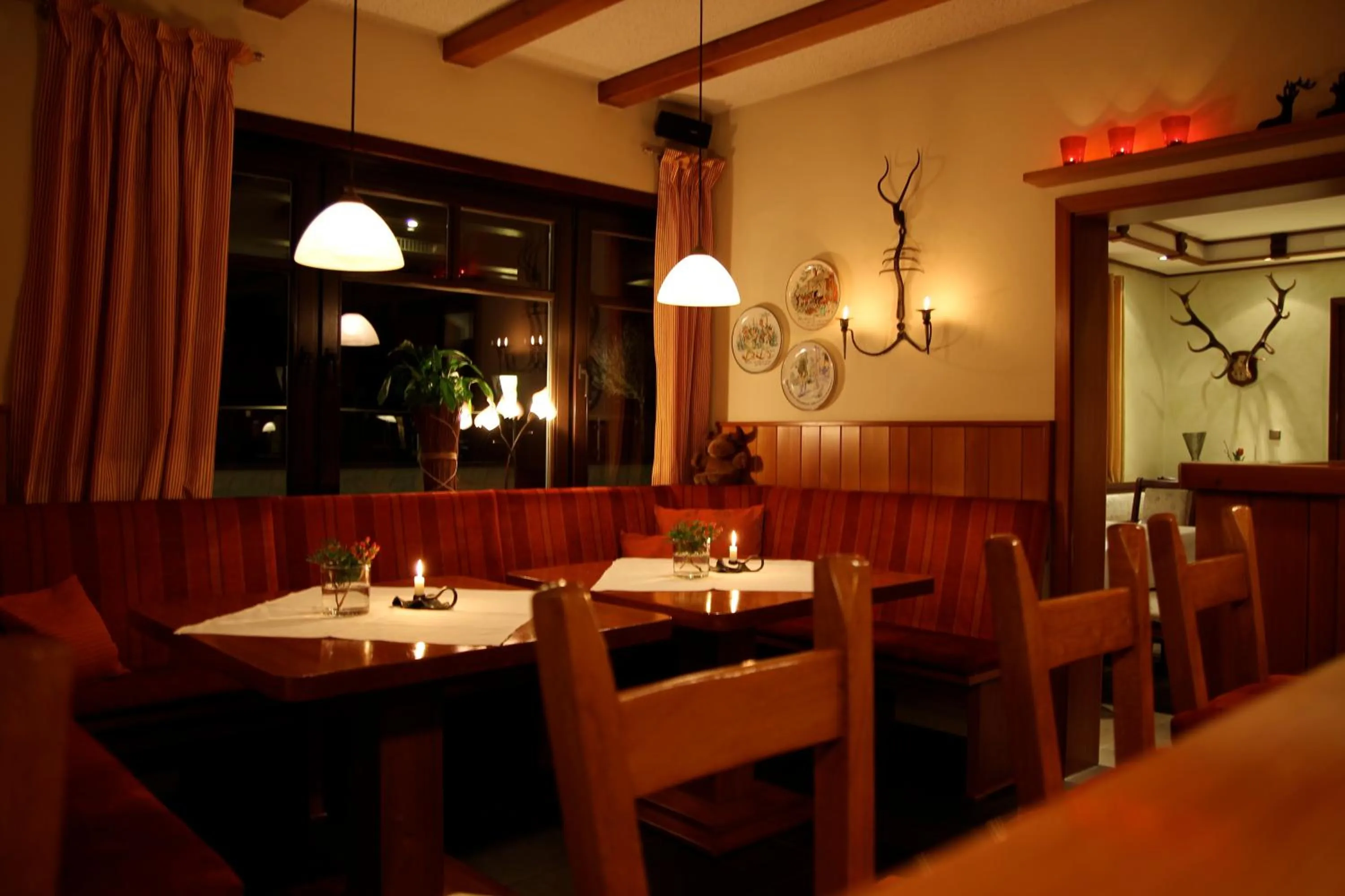 Restaurant/places to eat in Hotel Waldgasthof Schöning