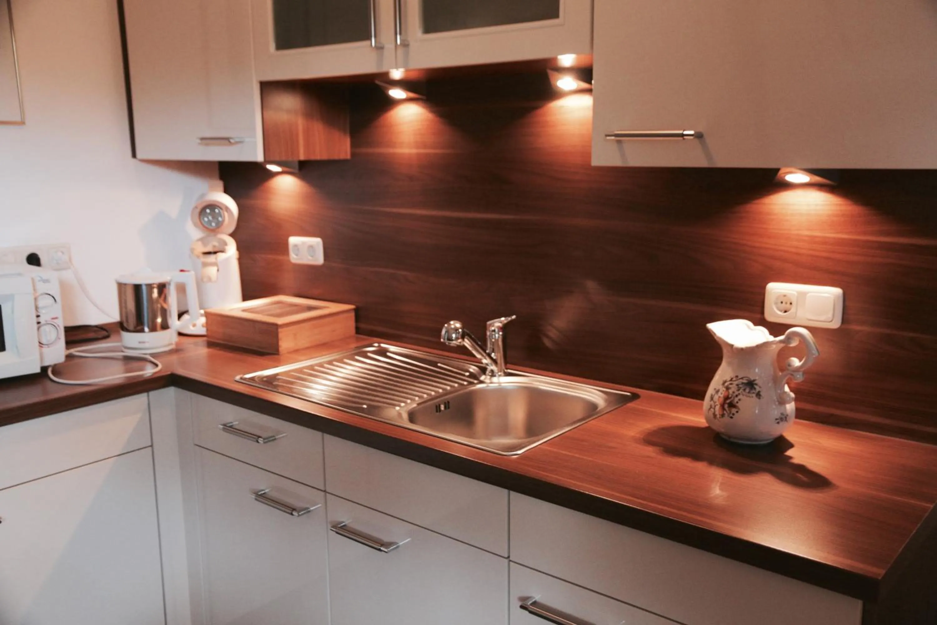 Communal kitchen in Hotel Waldgasthof Schöning