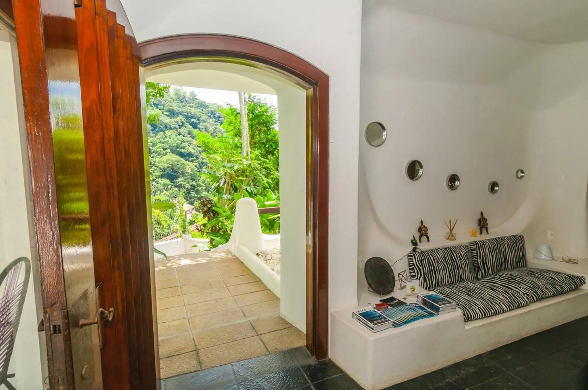 Facade/entrance in Les Jardins de Rio Boutique Hotel