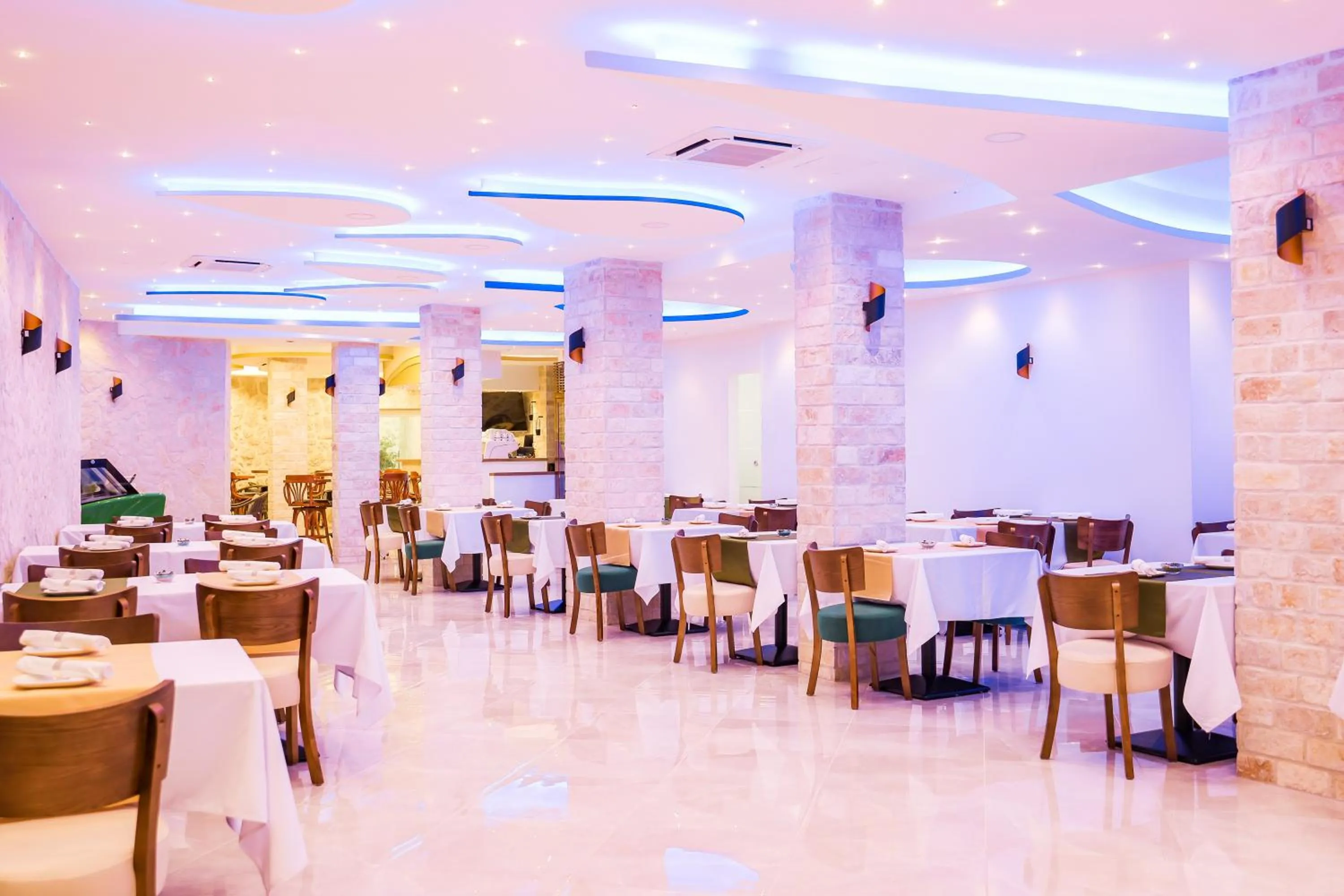 Restaurant/places to eat in Hotel Kanjon Zrmanje