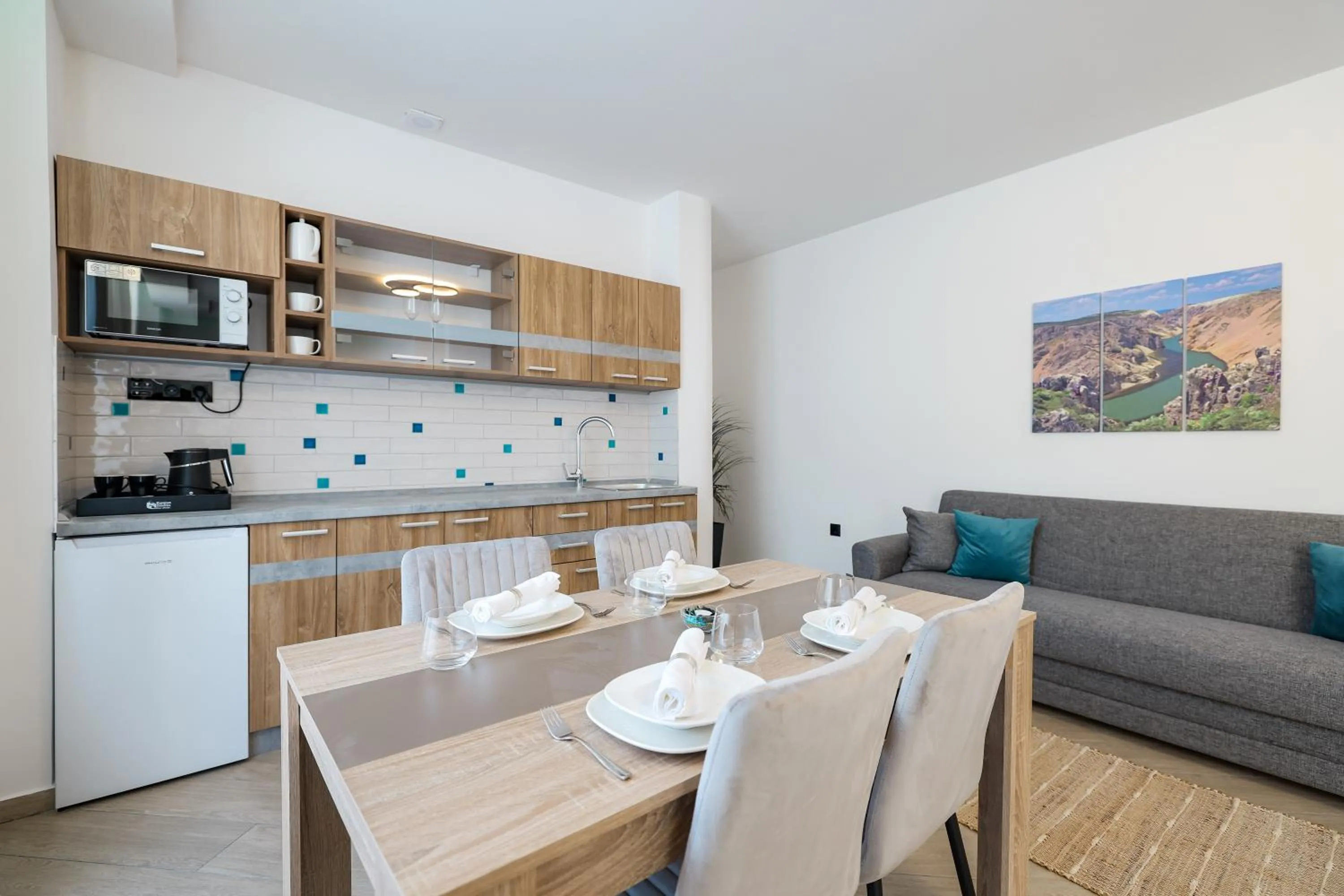 Kitchen or kitchenette in Hotel Kanjon Zrmanje