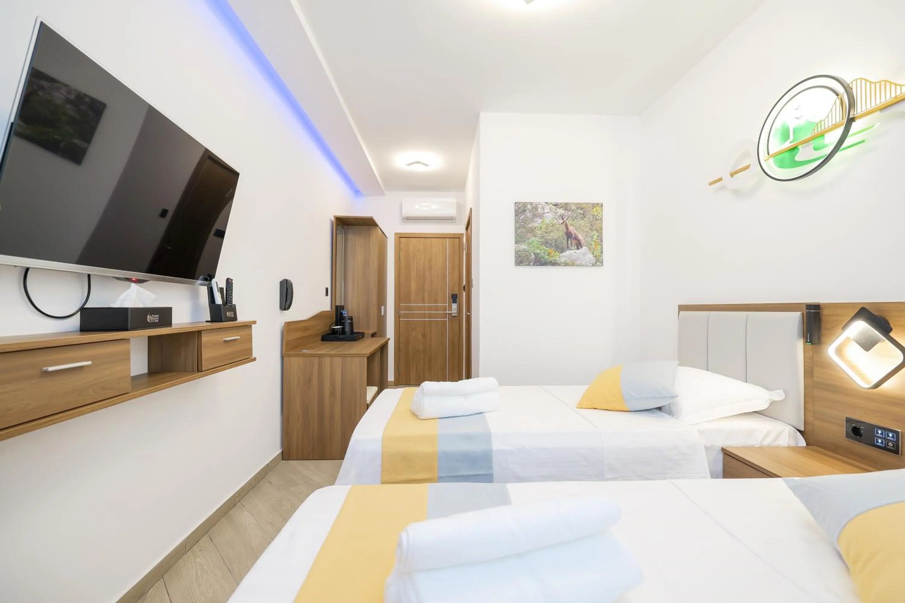 Bed in Hotel Kanjon Zrmanje