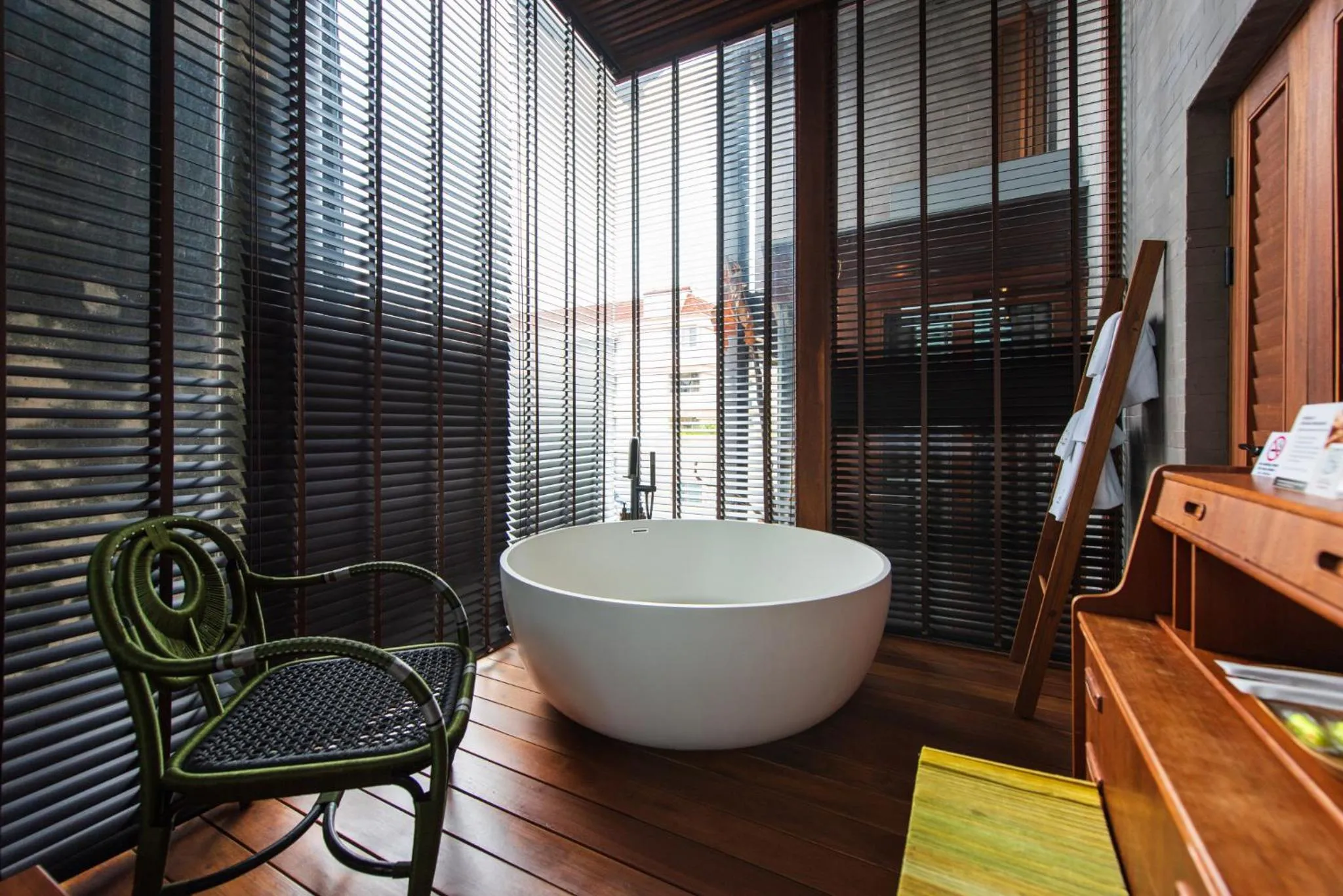 Bath in Na Tanao 1969