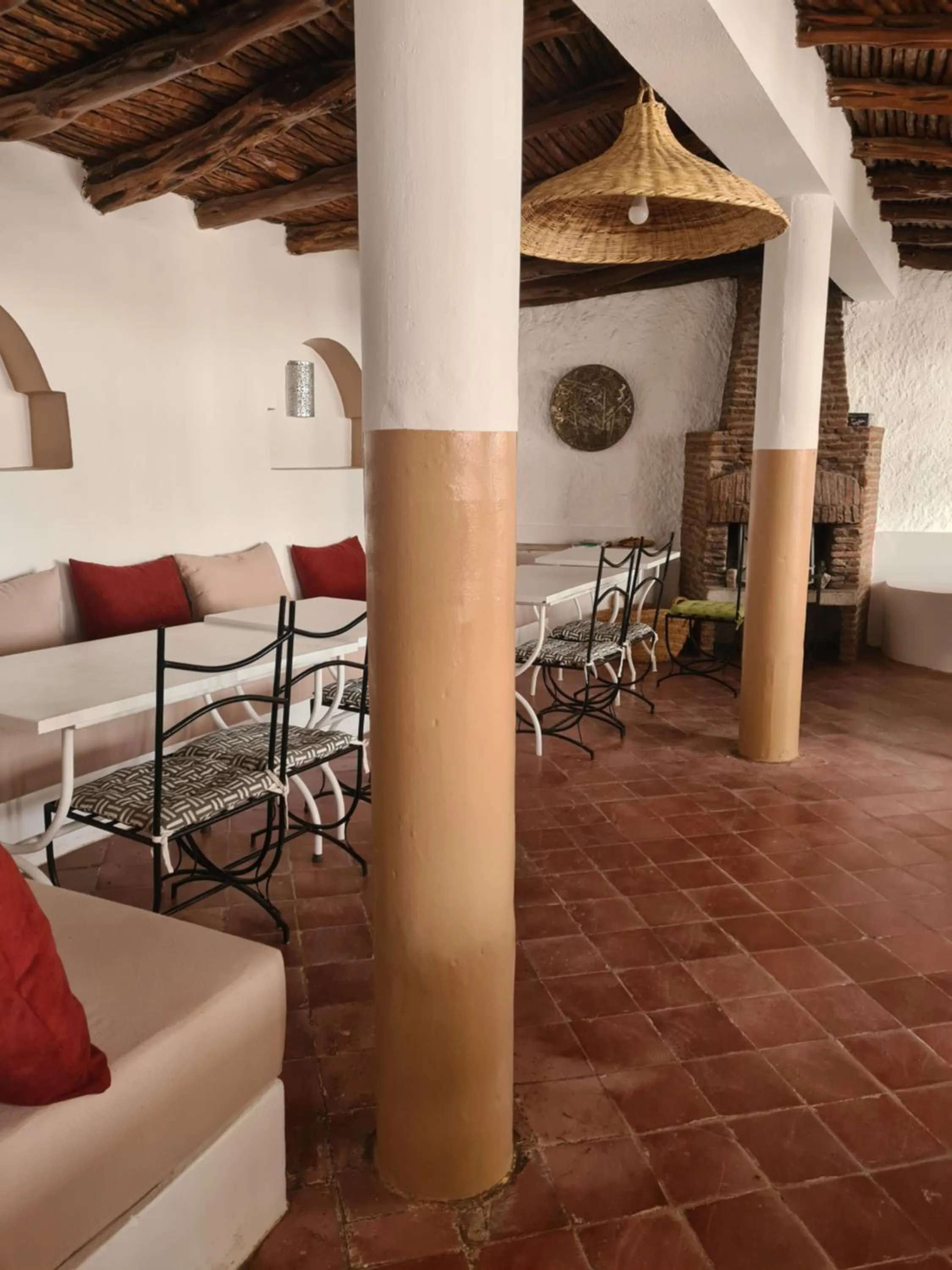 Restaurant/places to eat in La Maison des Vagues