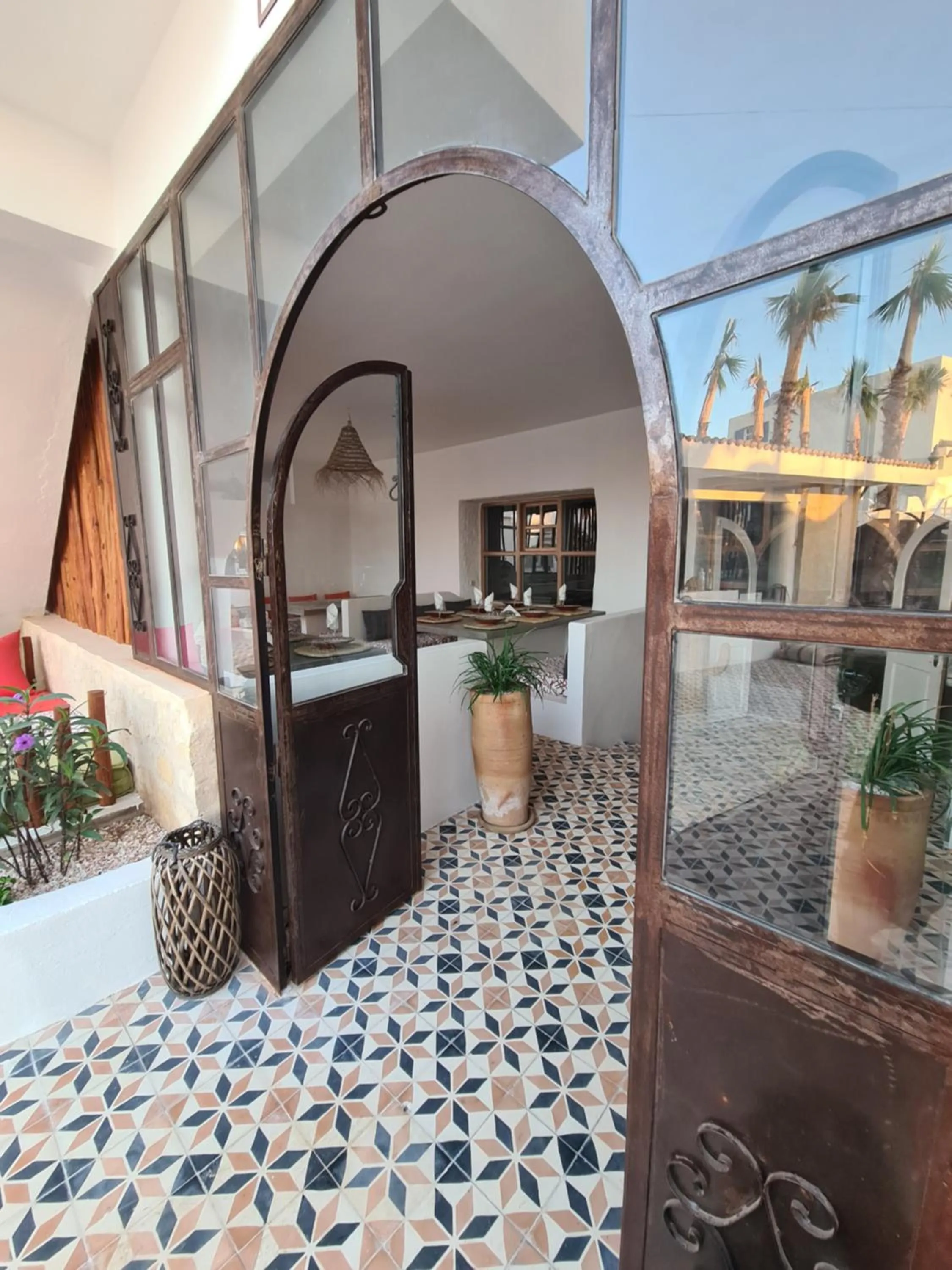 Restaurant/places to eat in La Maison des Vagues