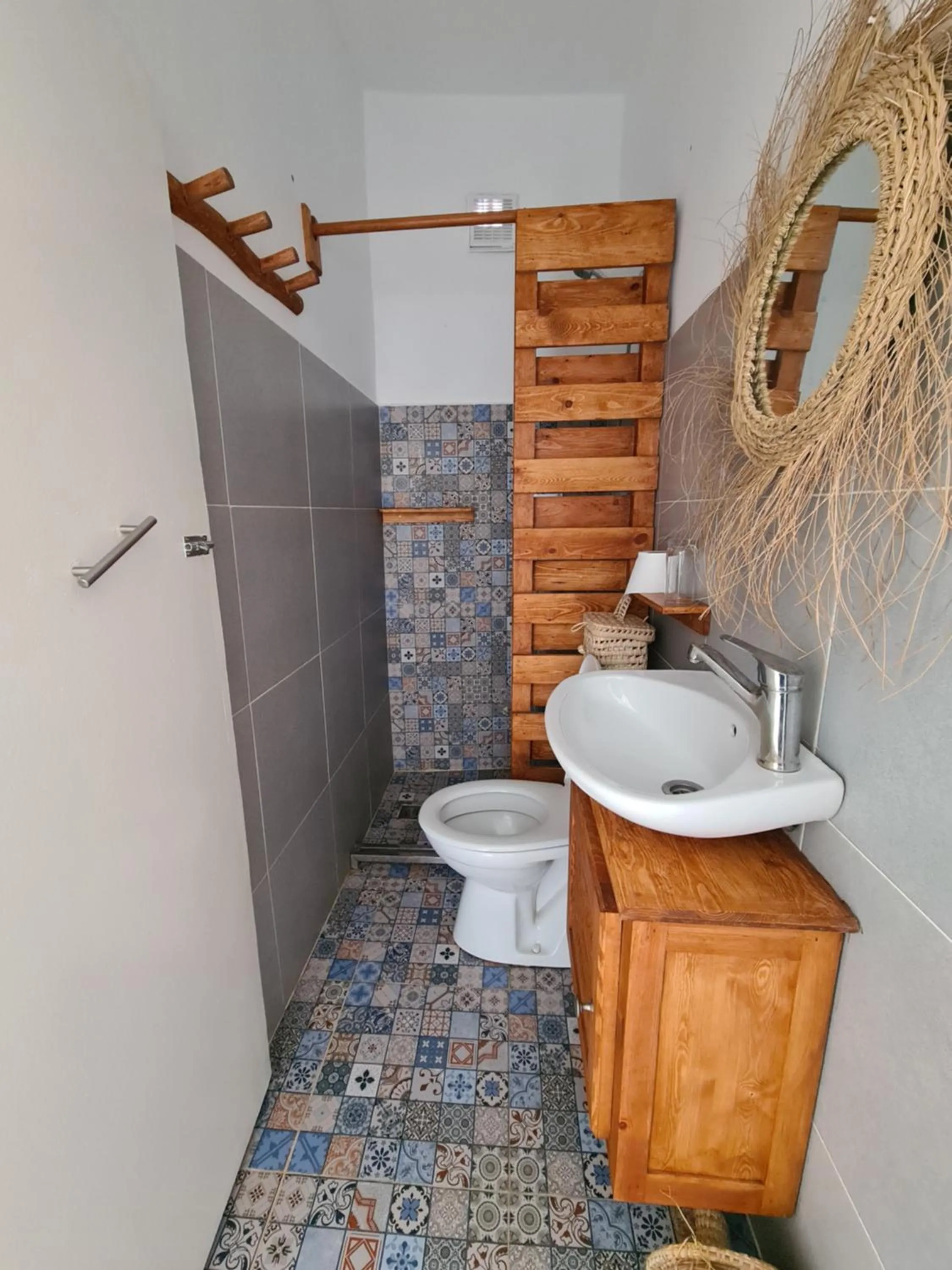 Bathroom in La Maison des Vagues