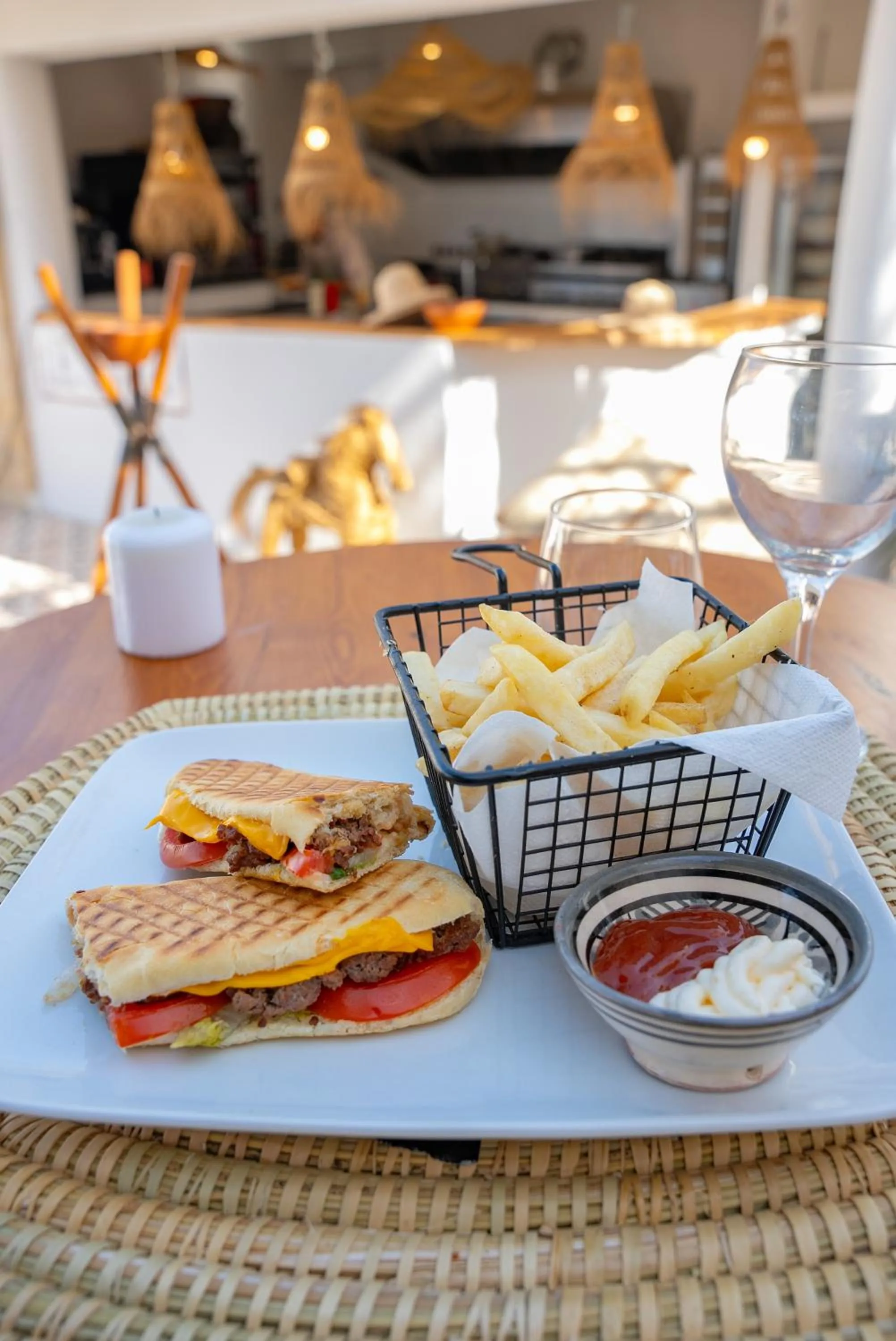 Food and drinks in La Maison des Vagues