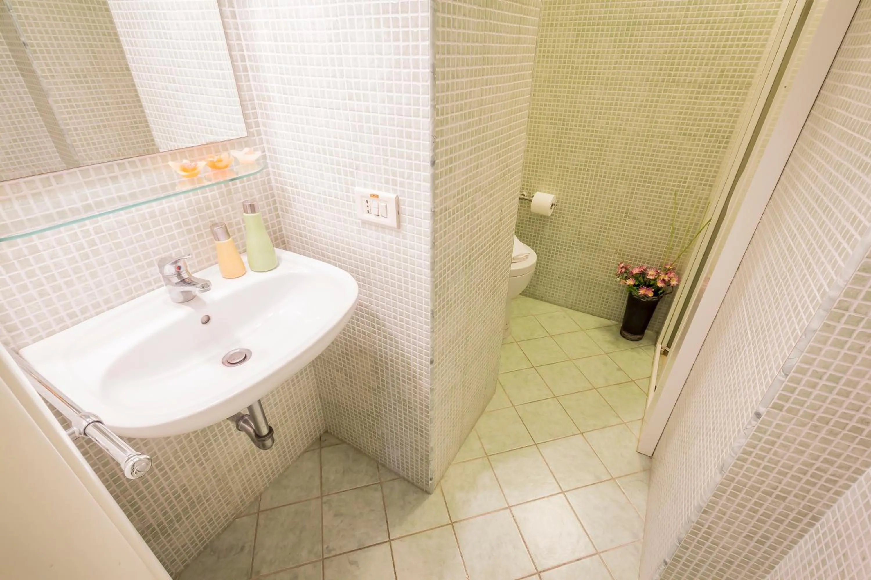 Bathroom in Mandarinoarancio