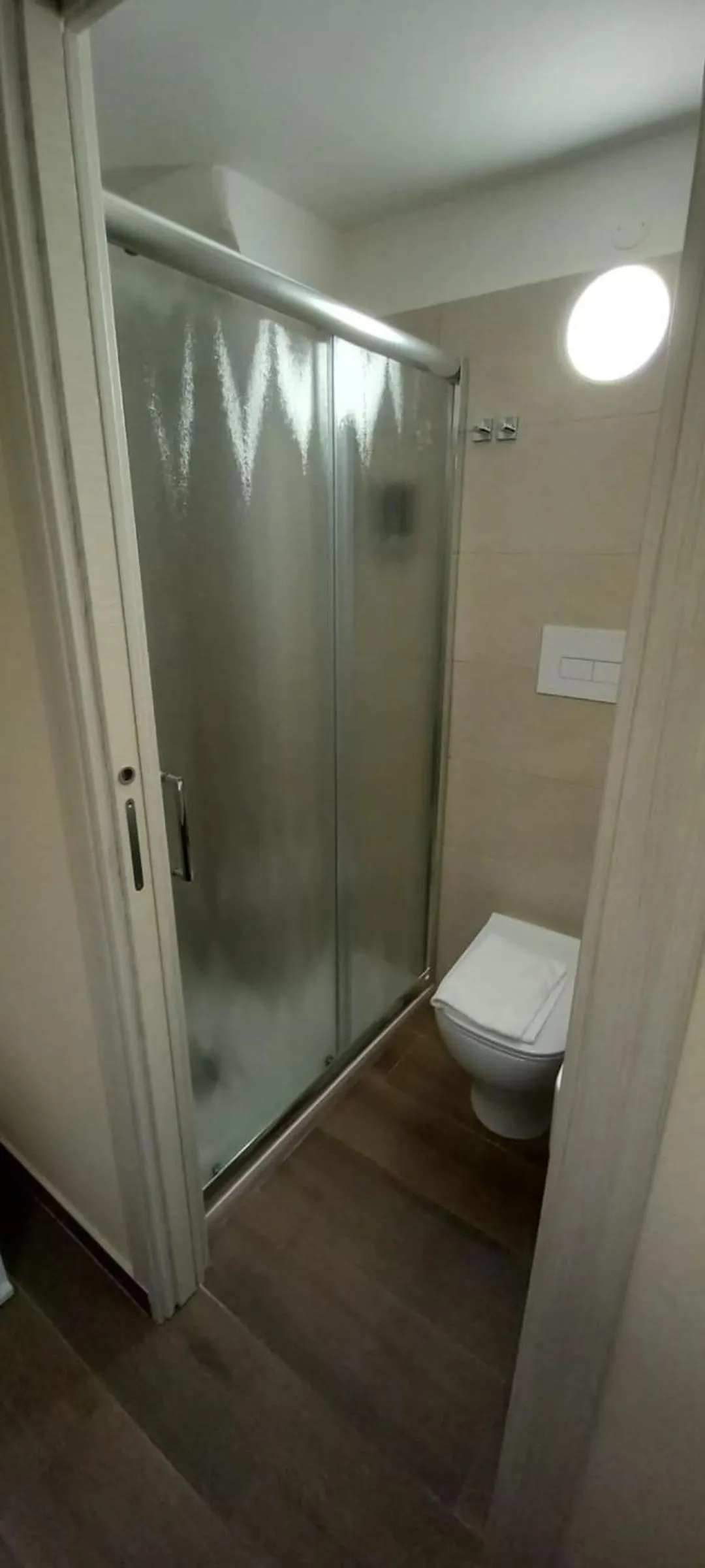 Shower, Bathroom in B&B Omnia Scilla