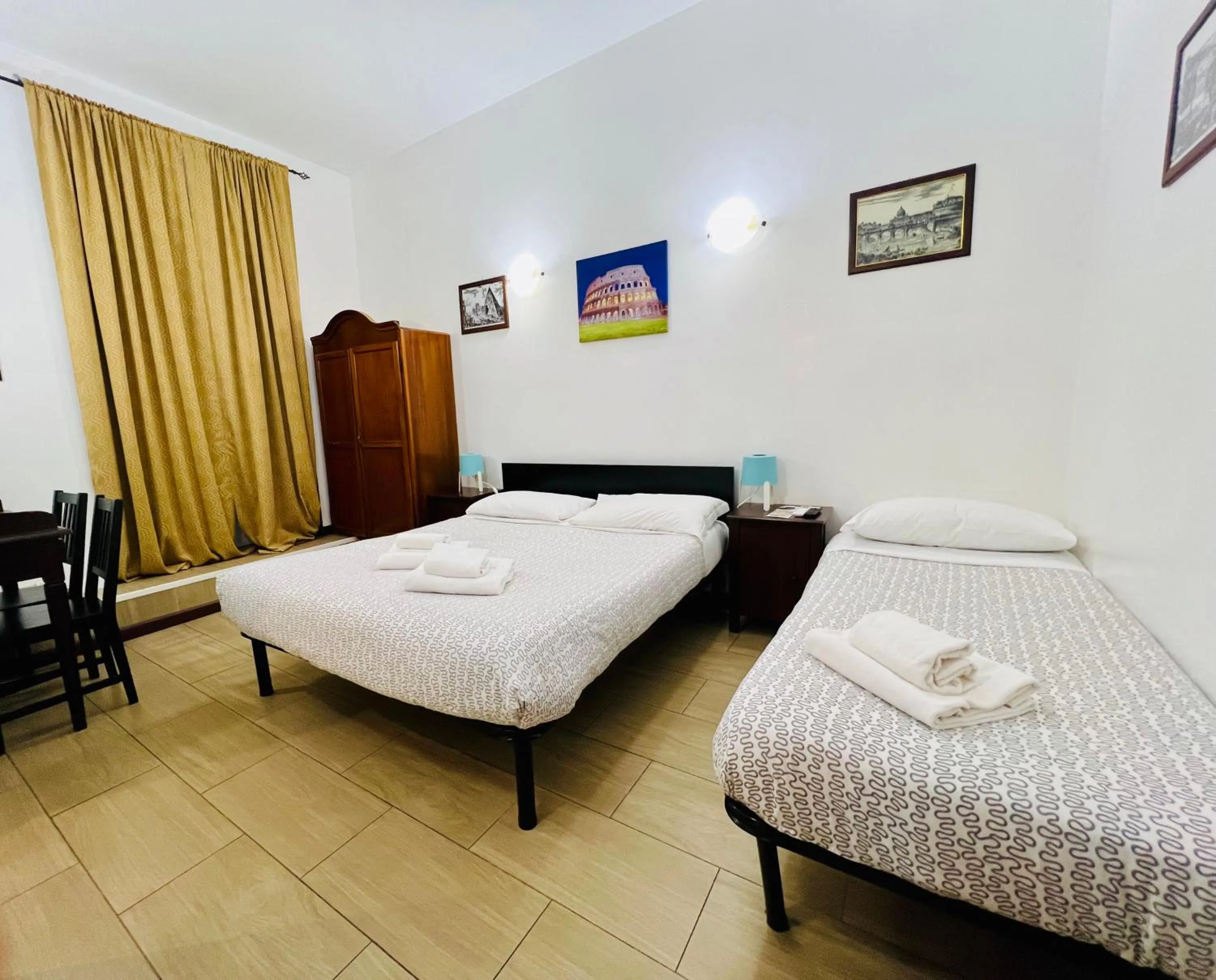 Bedroom, Bed in Booking Inn Settembre 95