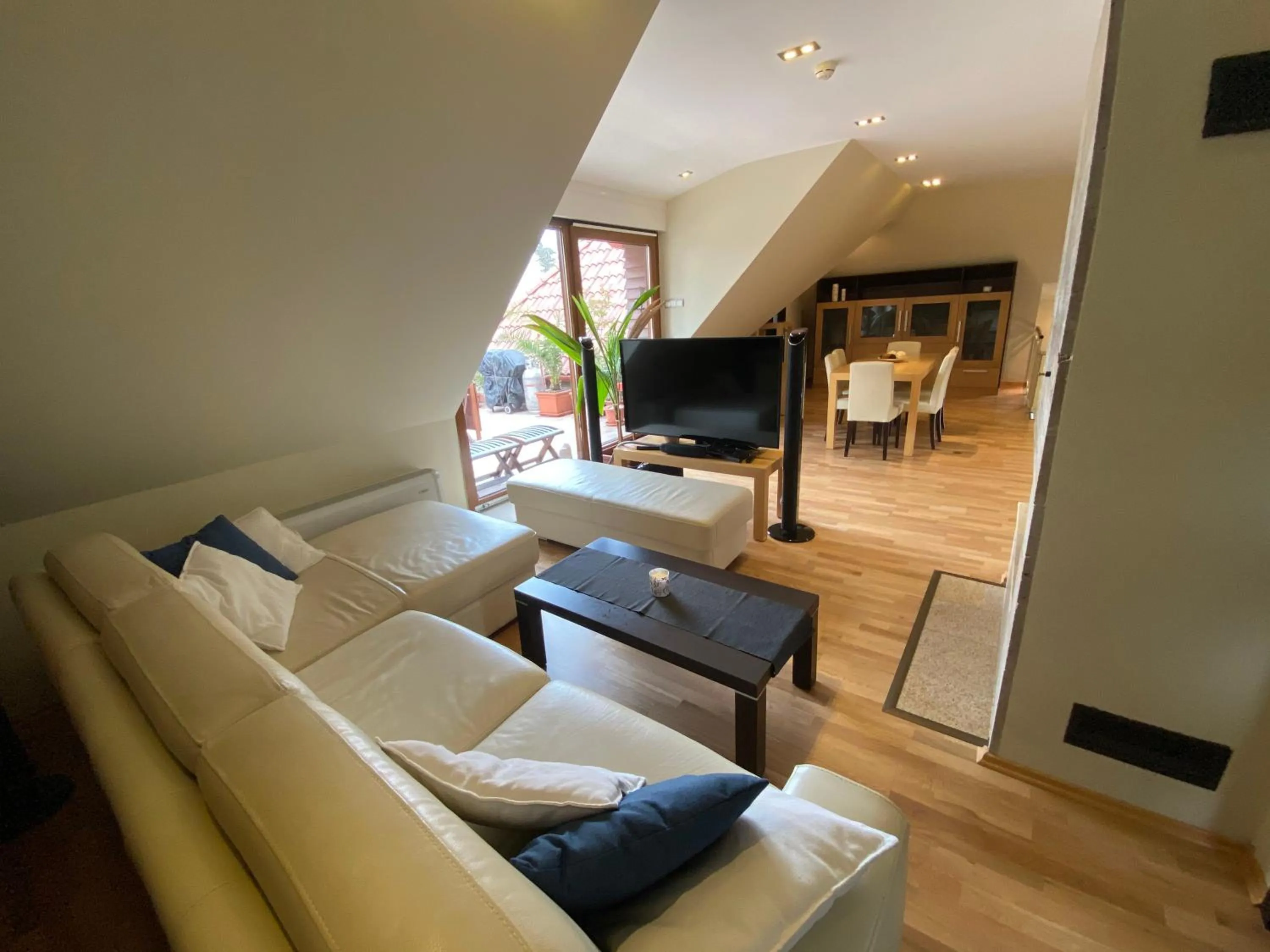 TV and multimedia in Royal Mediterran