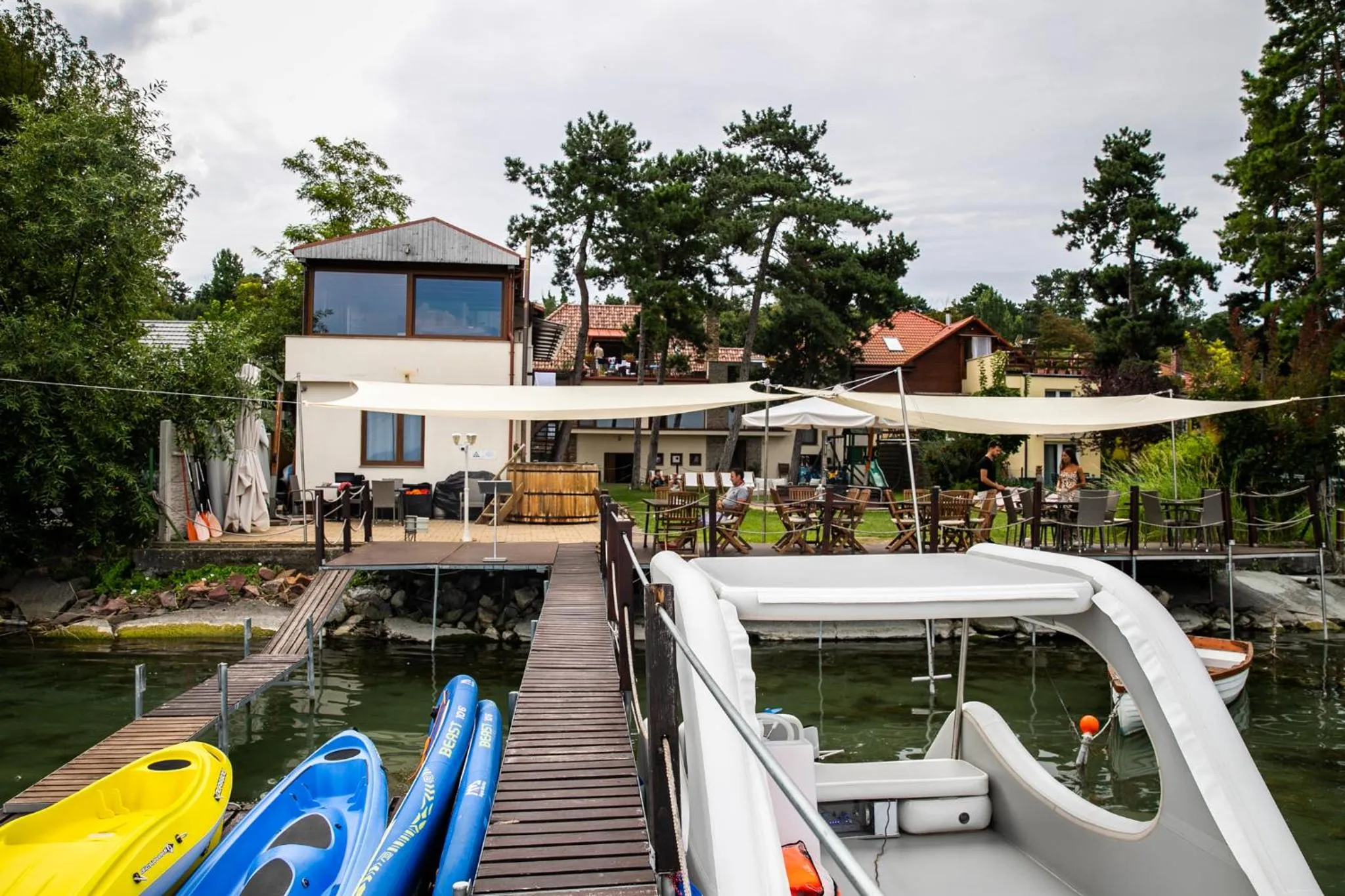 Property building in Royal Mediterran