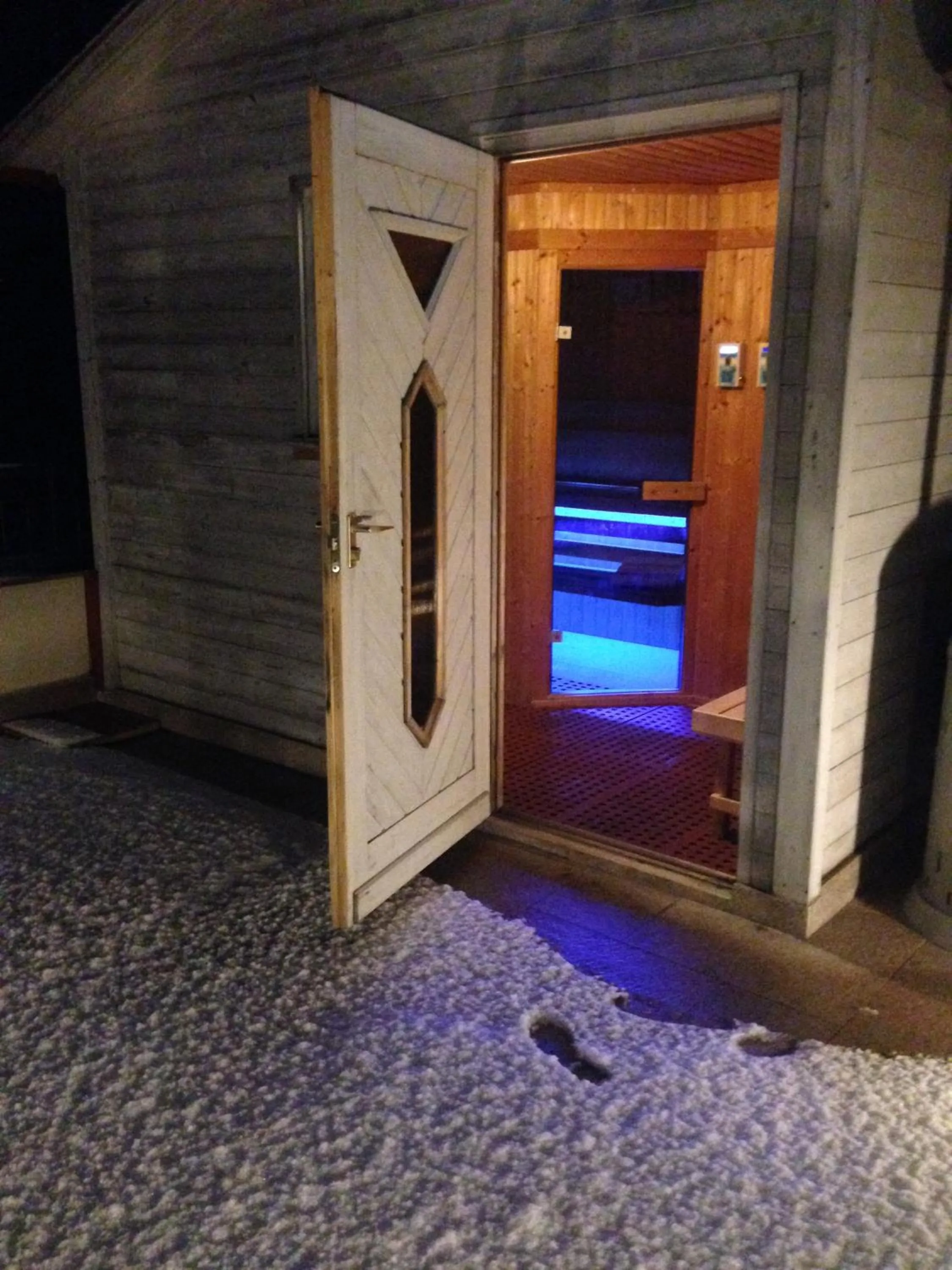 Night in Royal Mediterran