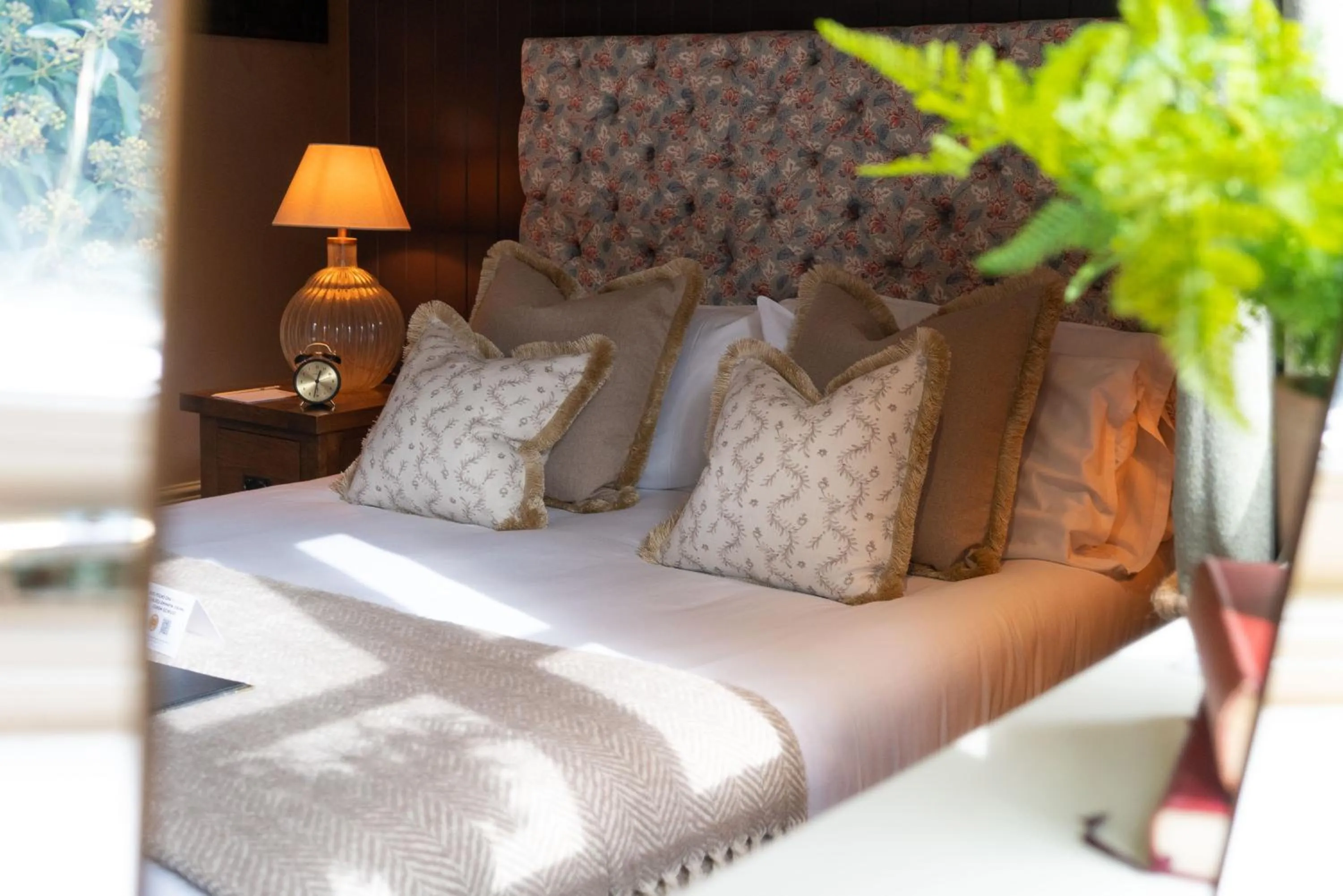 Bed in Crown Inn at Tolldown