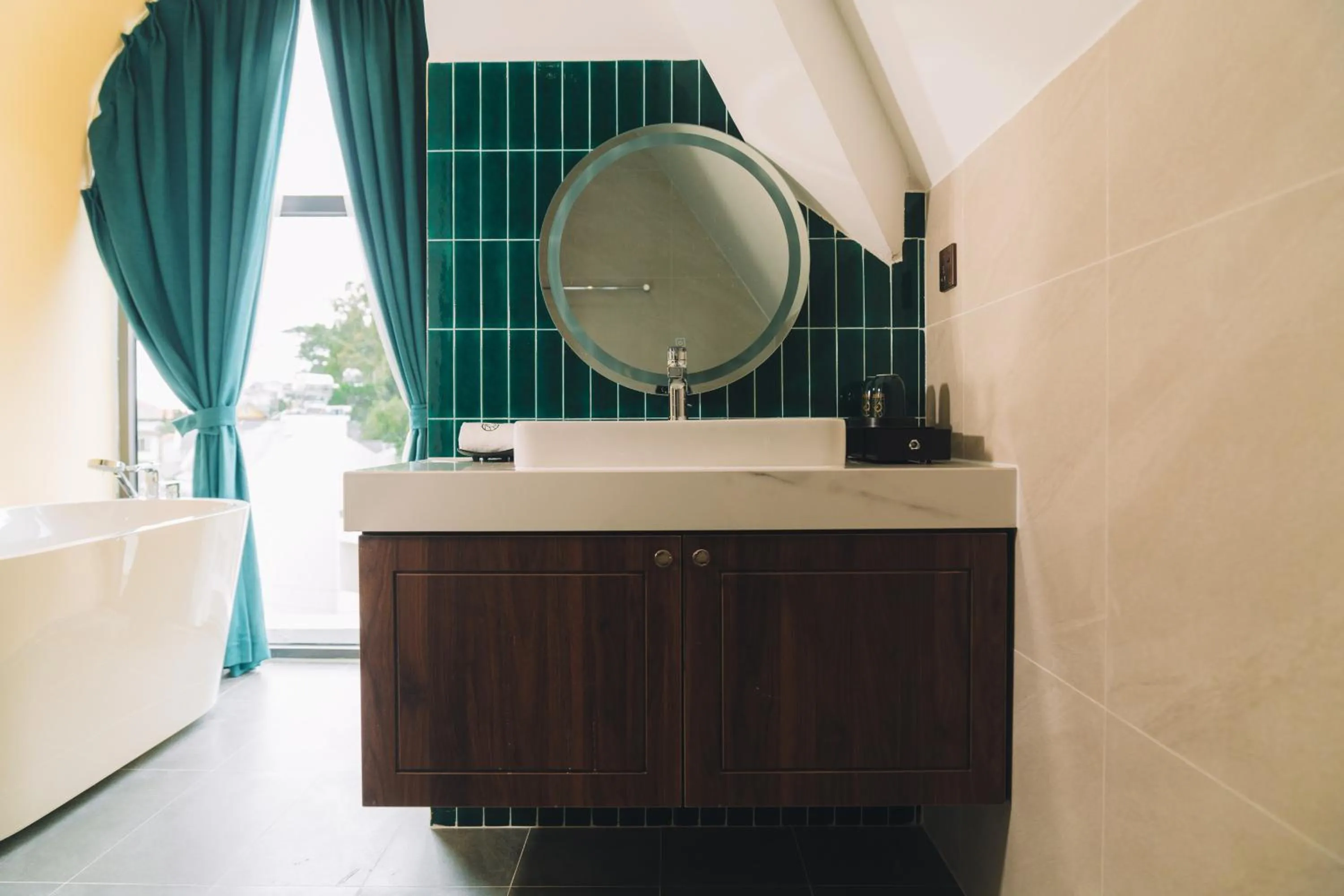 Property building in Goldient Boutique Hotel