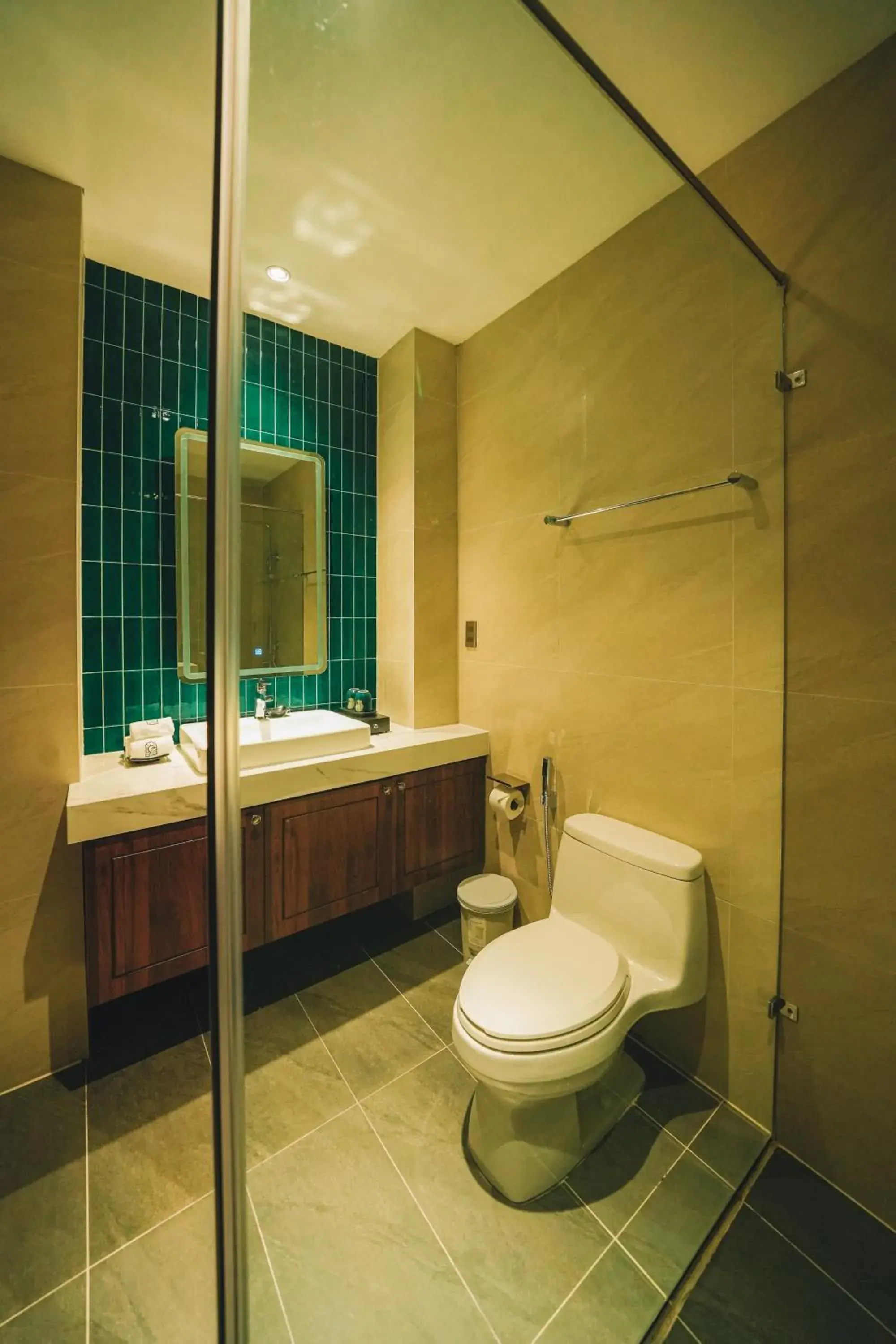 Deluxe Double Room with Balcony in Goldient Boutique Hotel Deluxe Double Room with Balcony in Goldient Boutique Hotel