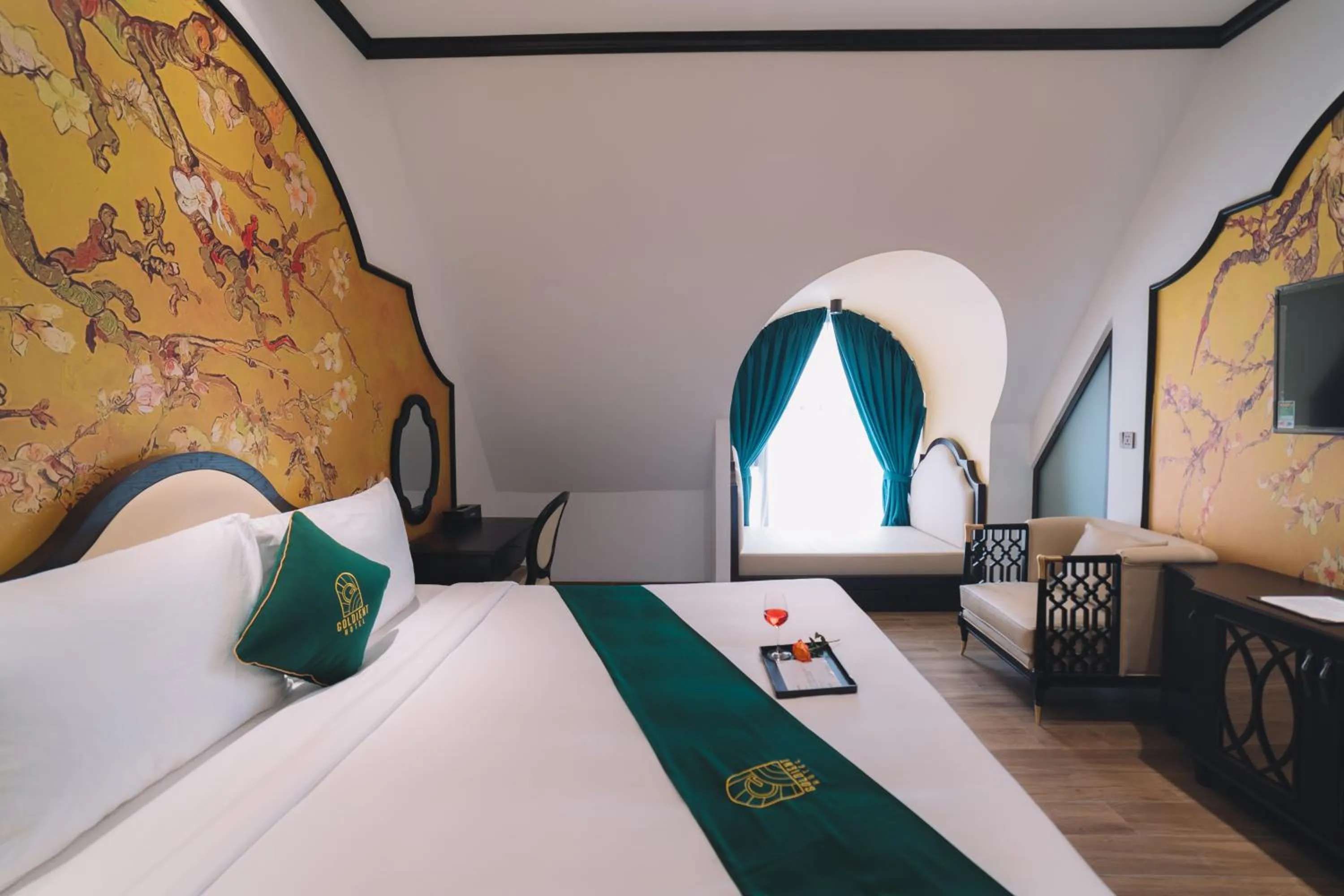 Property building, Bed in Goldient Boutique Hotel