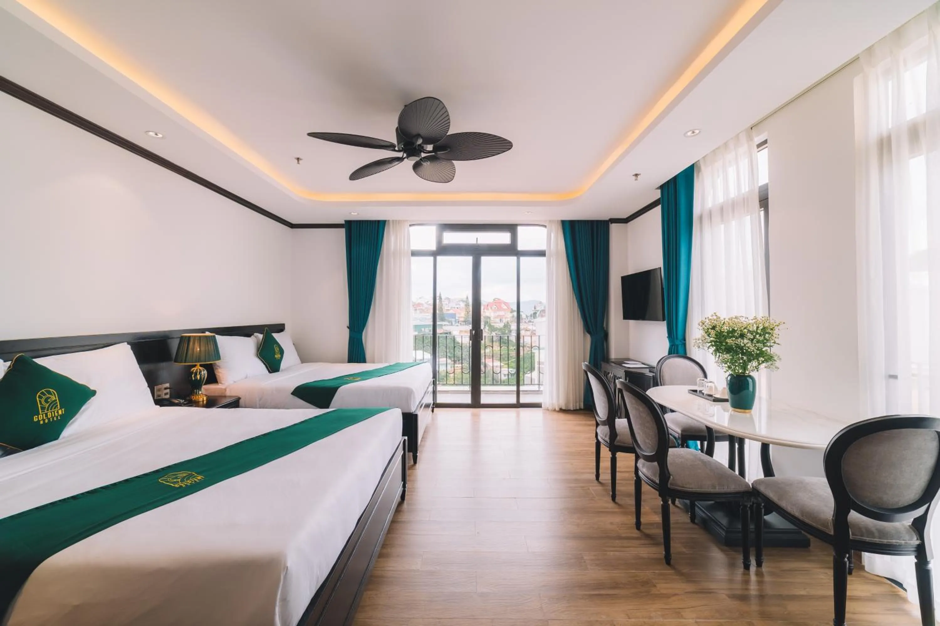 Property building, Bed in Goldient Boutique Hotel