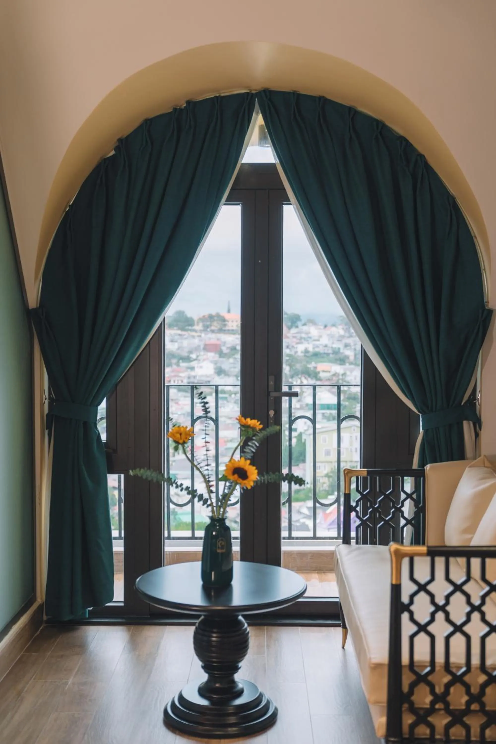 Property building, Bed in Goldient Boutique Hotel