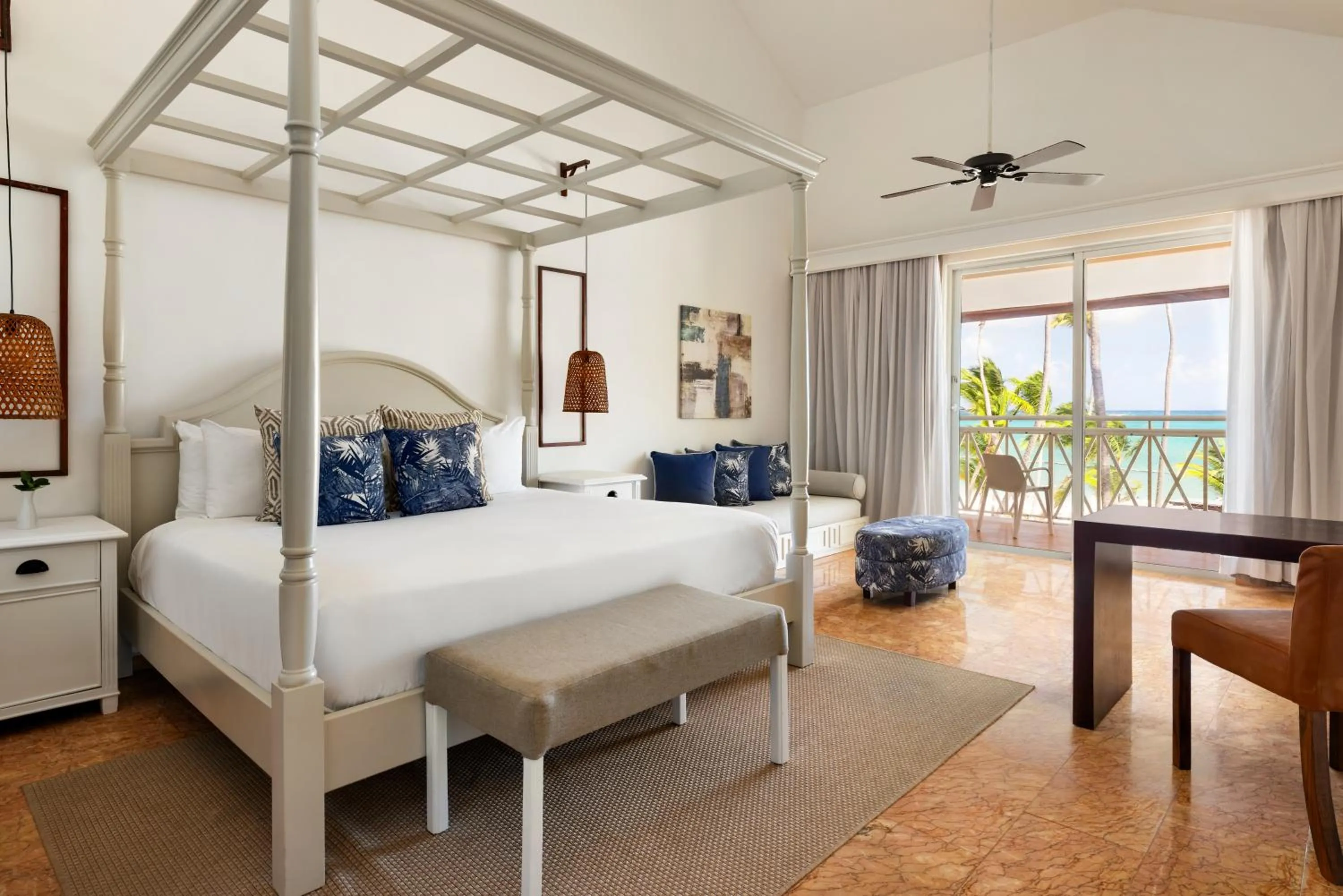 Bed in Sunscape Coco Punta Cana - All Inclusive
