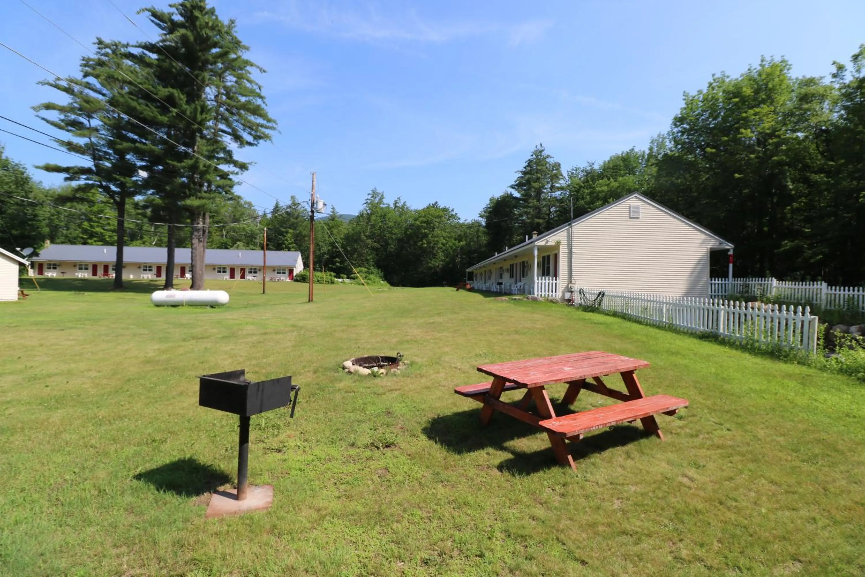 BBQ facilities in The Villager Motel