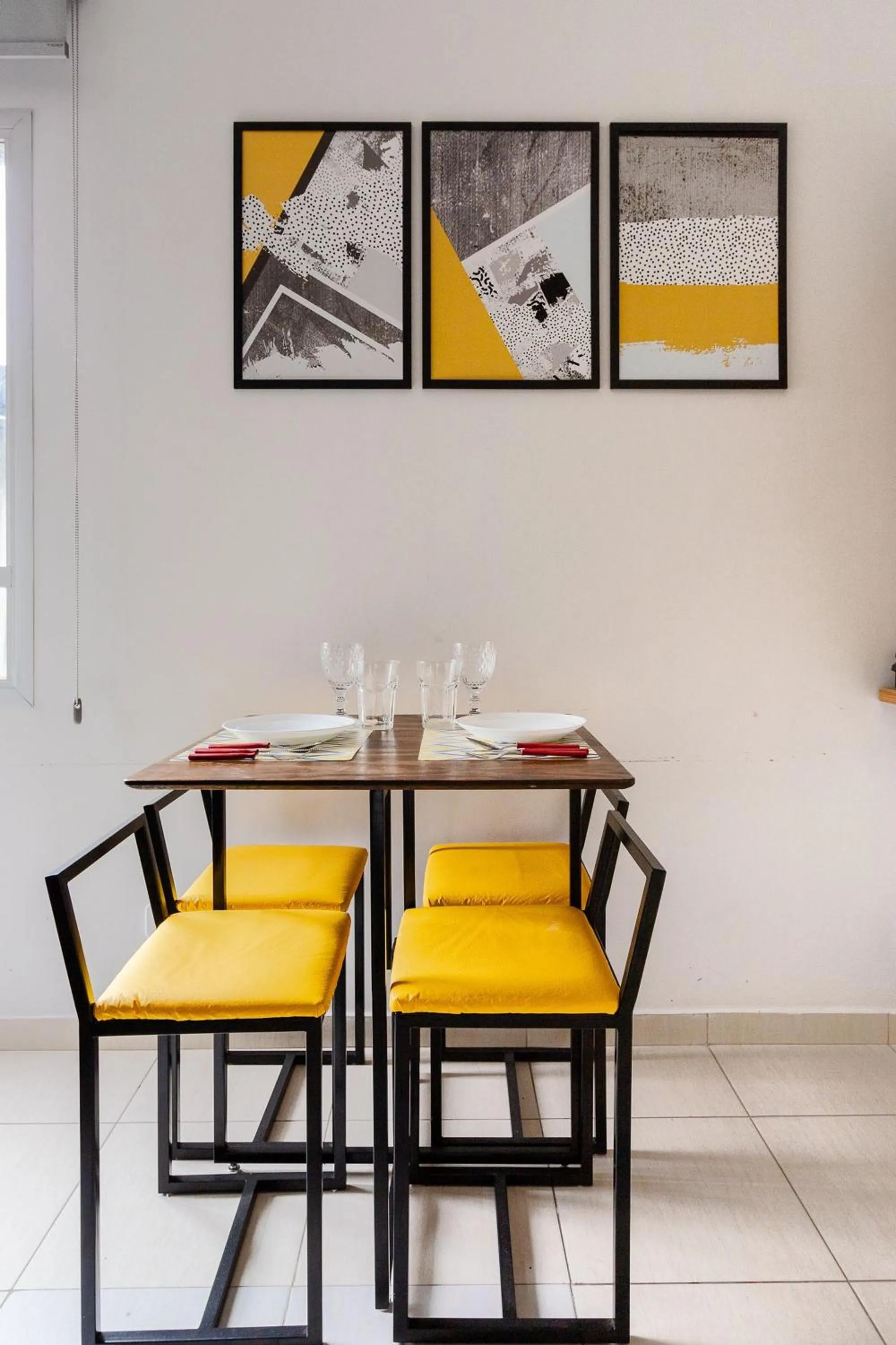 Dining area in Impecável c/ Garagem prox metrô hospitais e mto +!