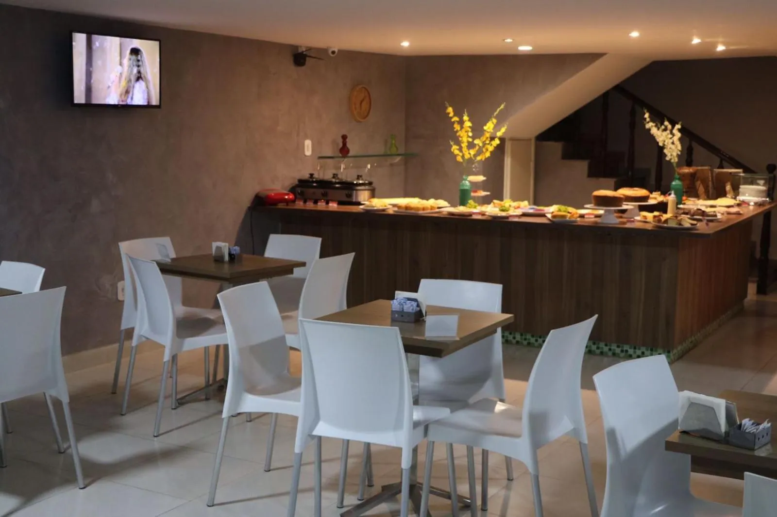Restaurant/places to eat in Onix Hotel Praia de Piata