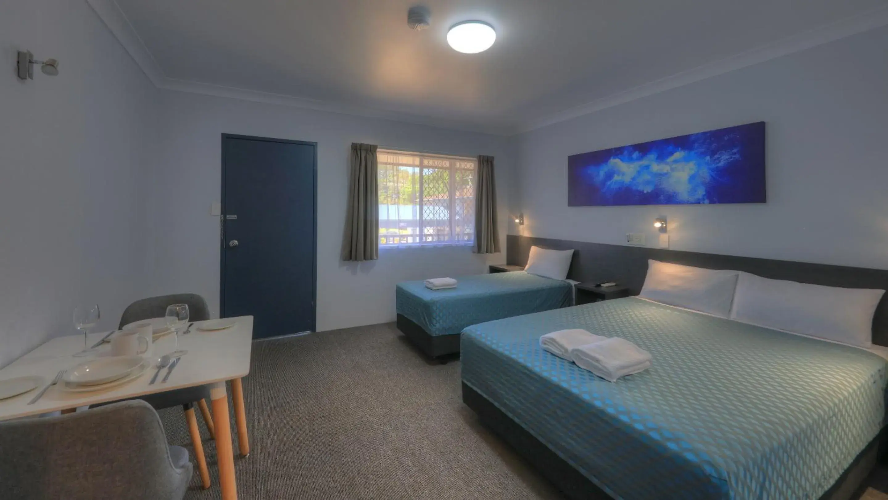 Standard Queen & Single in Grafton Central Motel Standard Queen & Single in Grafton Central Motel