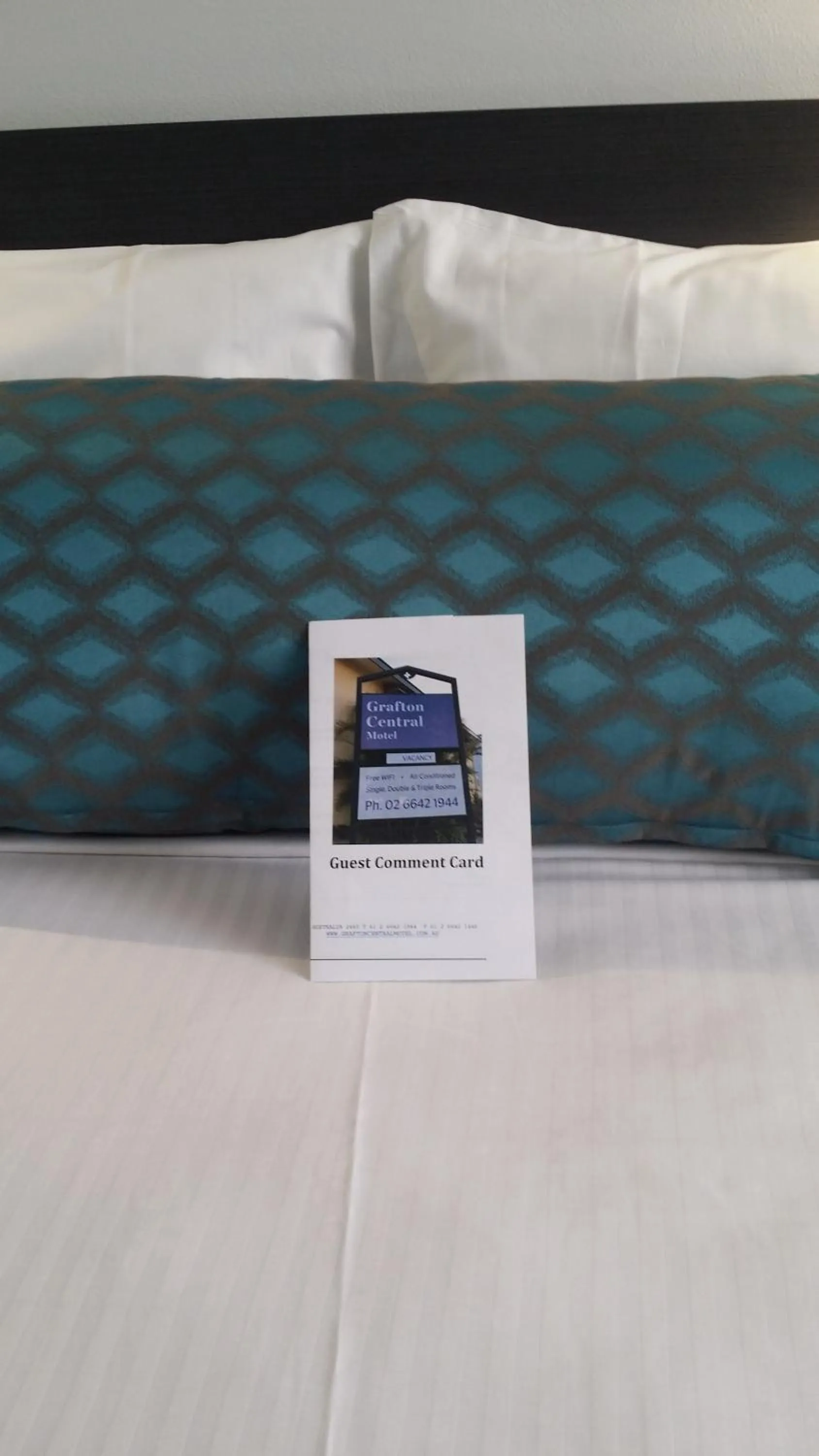 Bed in Grafton Central Motel