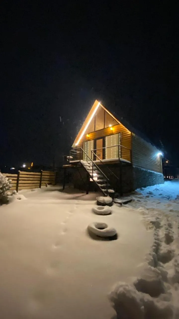 Traveler's Cottages in Kazbegi
