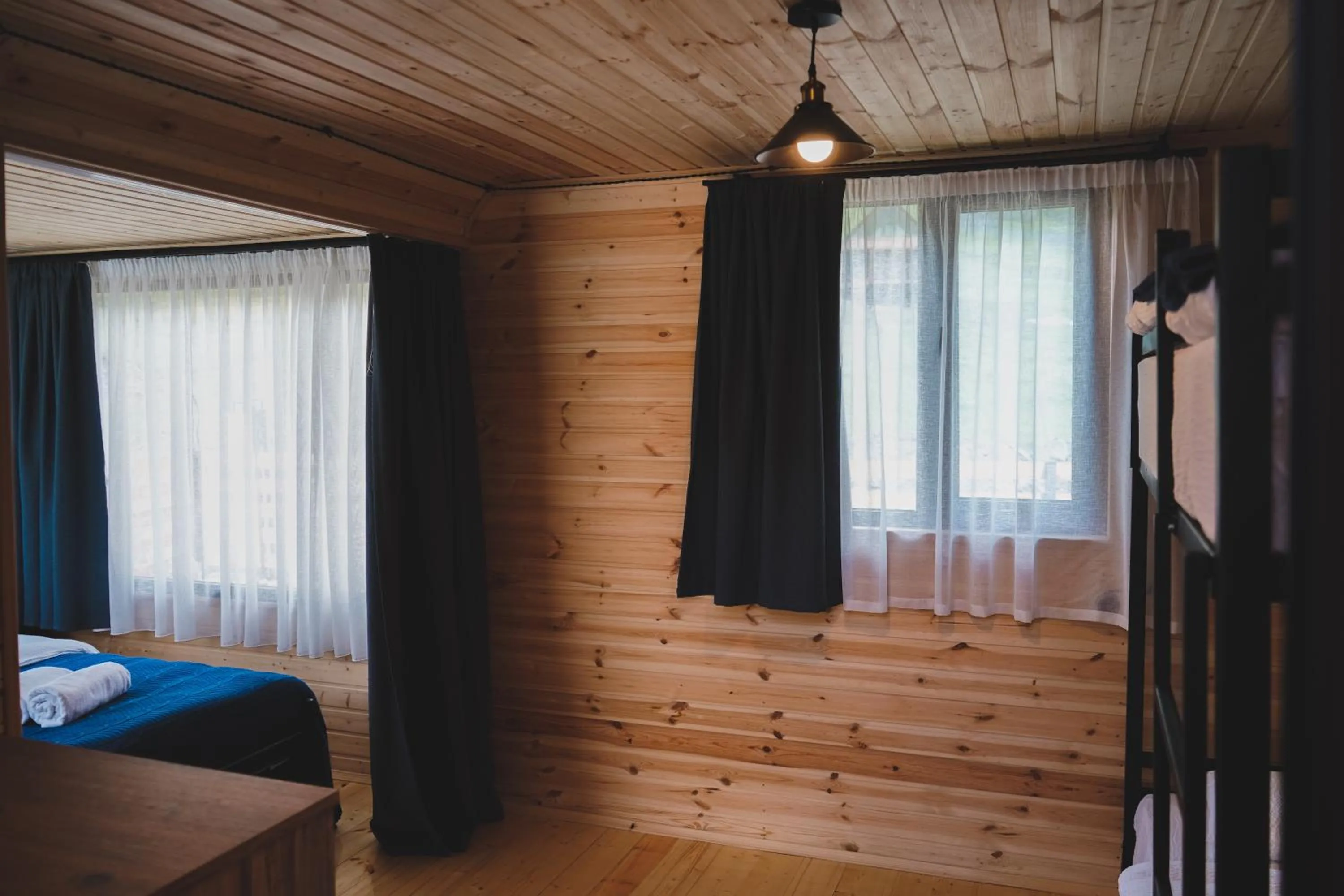 Bed in Traveler's Cottages in Kazbegi