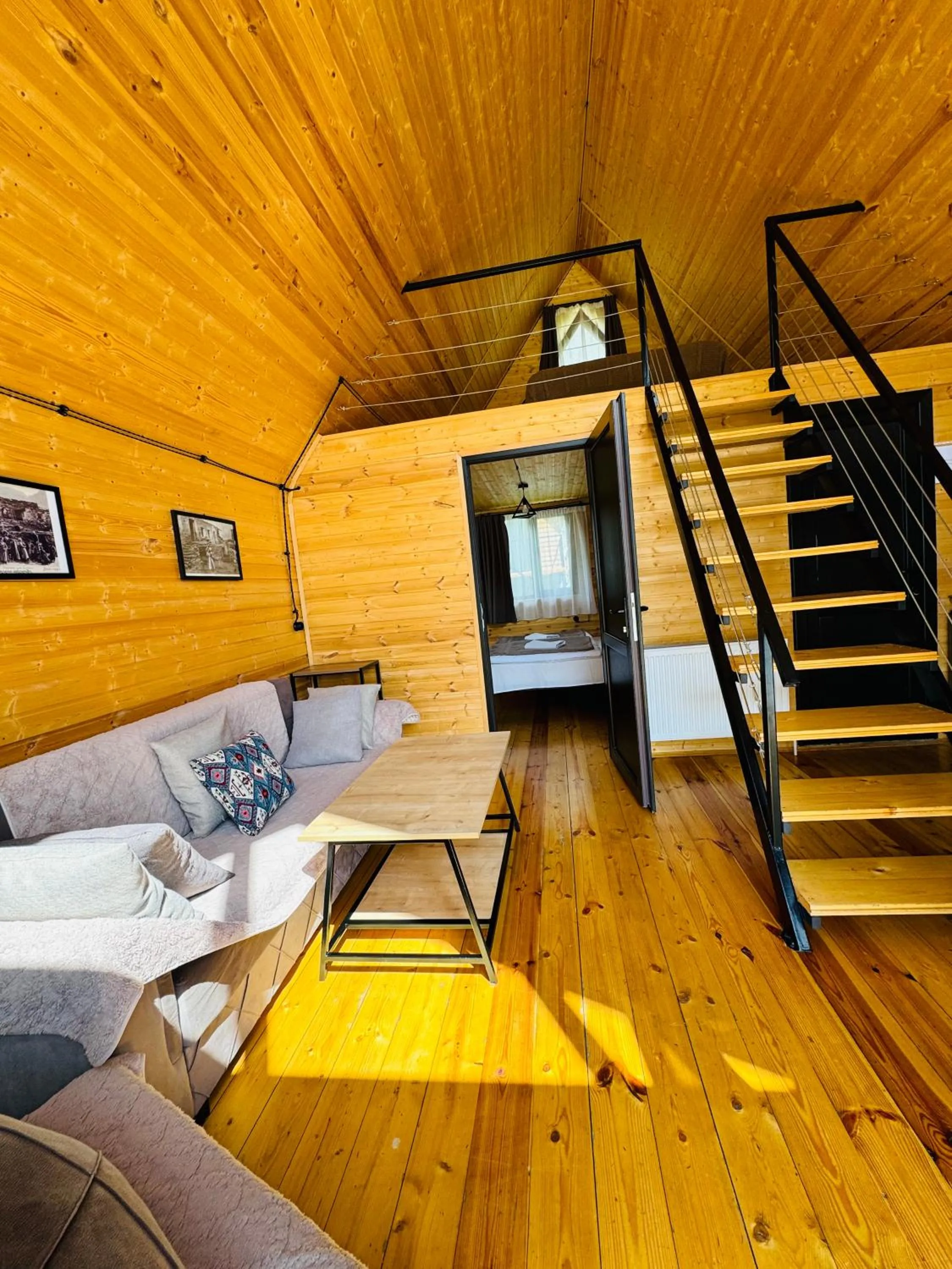 Traveler's Cottages in Kazbegi