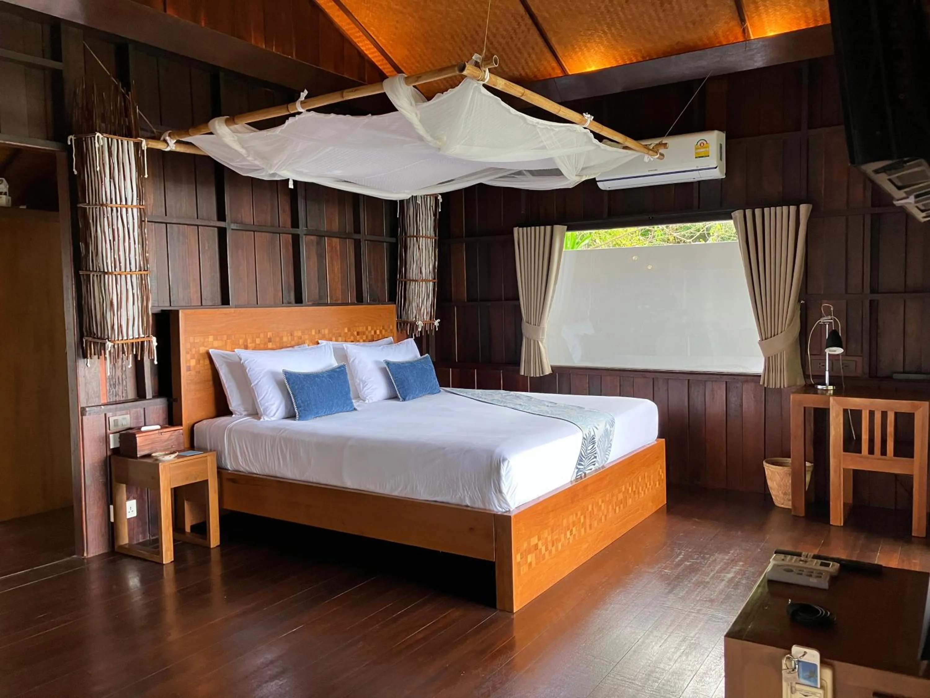Bedroom, Bed in The Place Luxury Boutique Villas