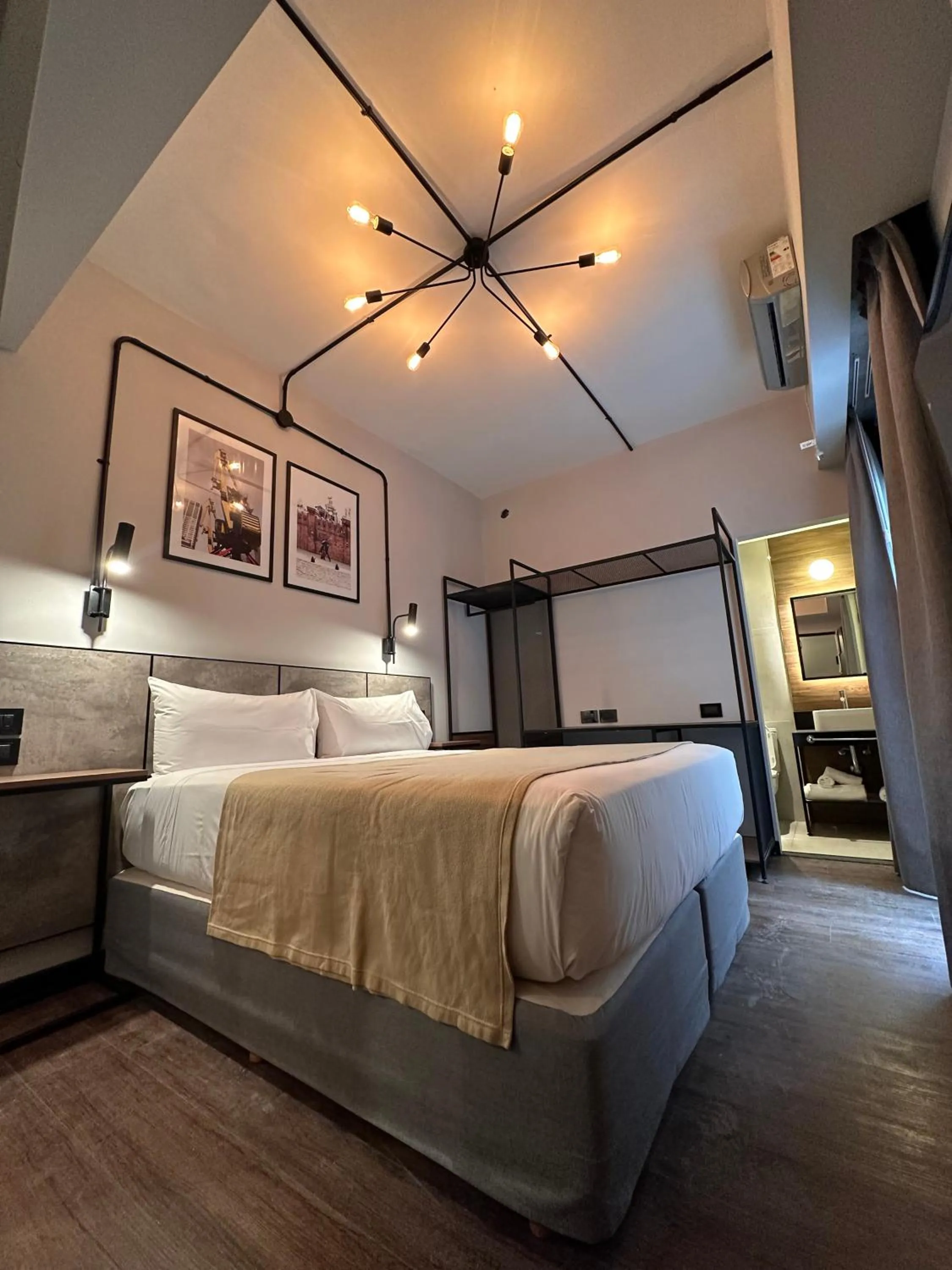 Bed in Up Barrio Norte