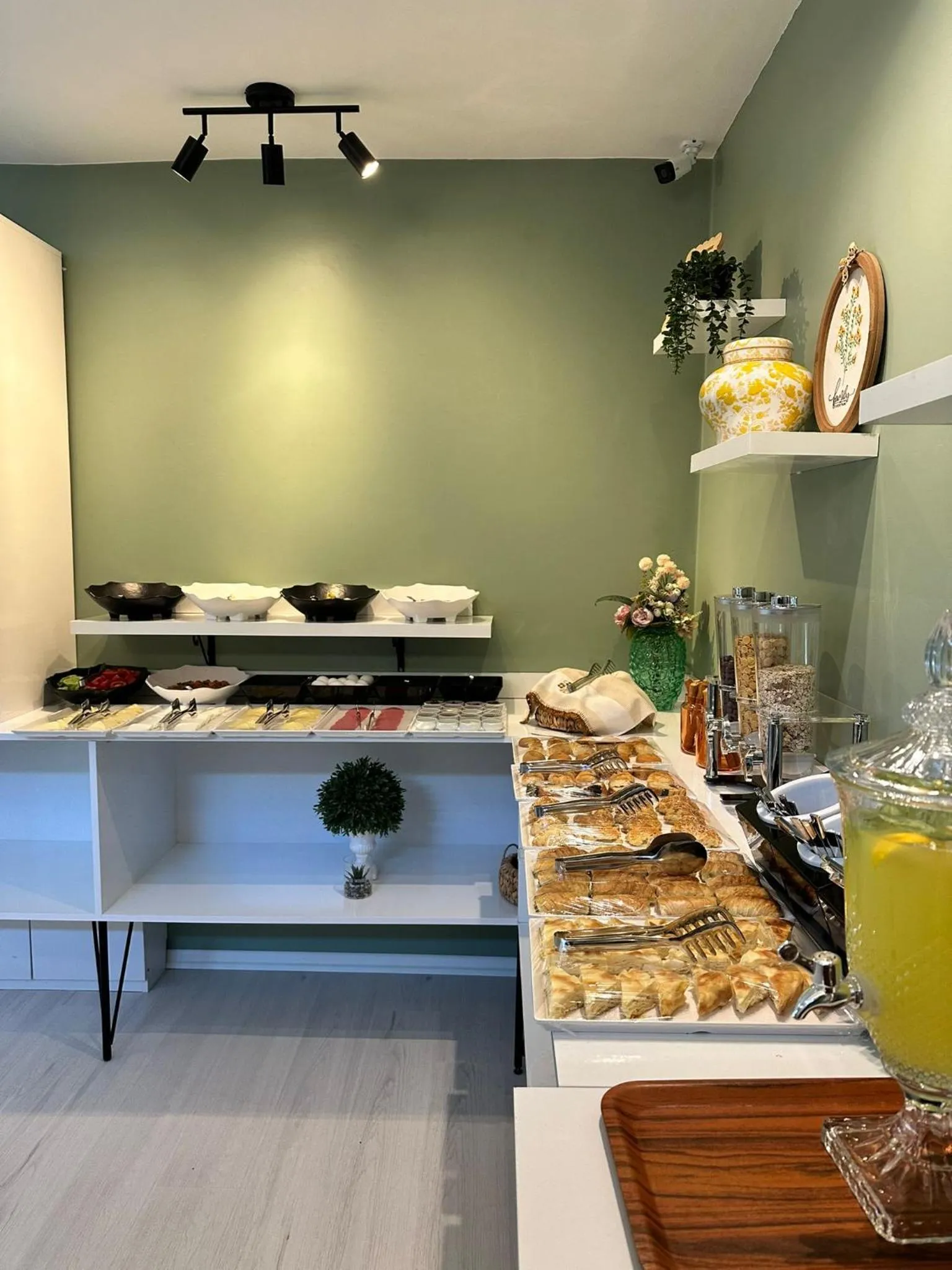 Restaurant/places to eat in Rinascente